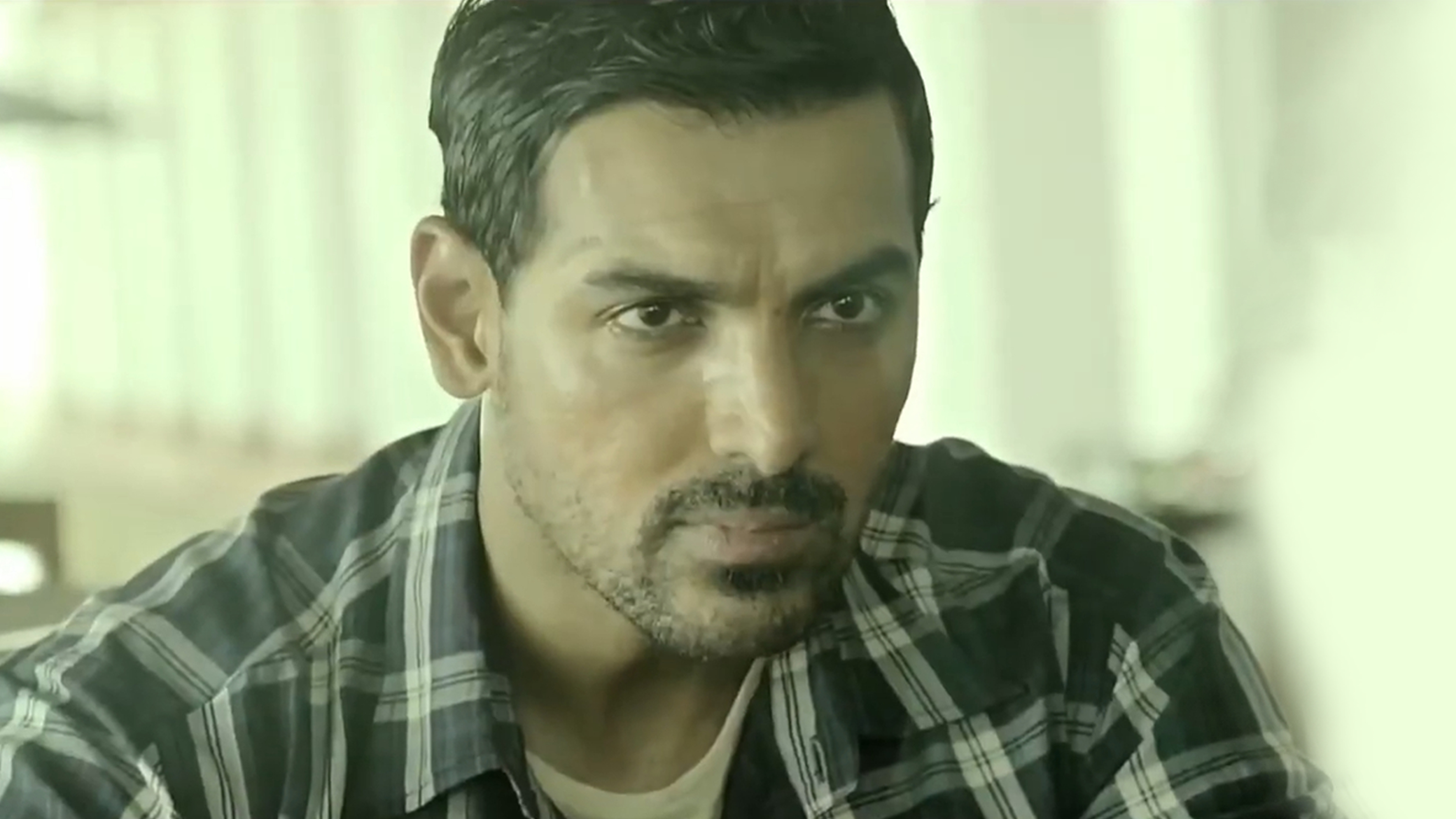 Madras Cafe Online