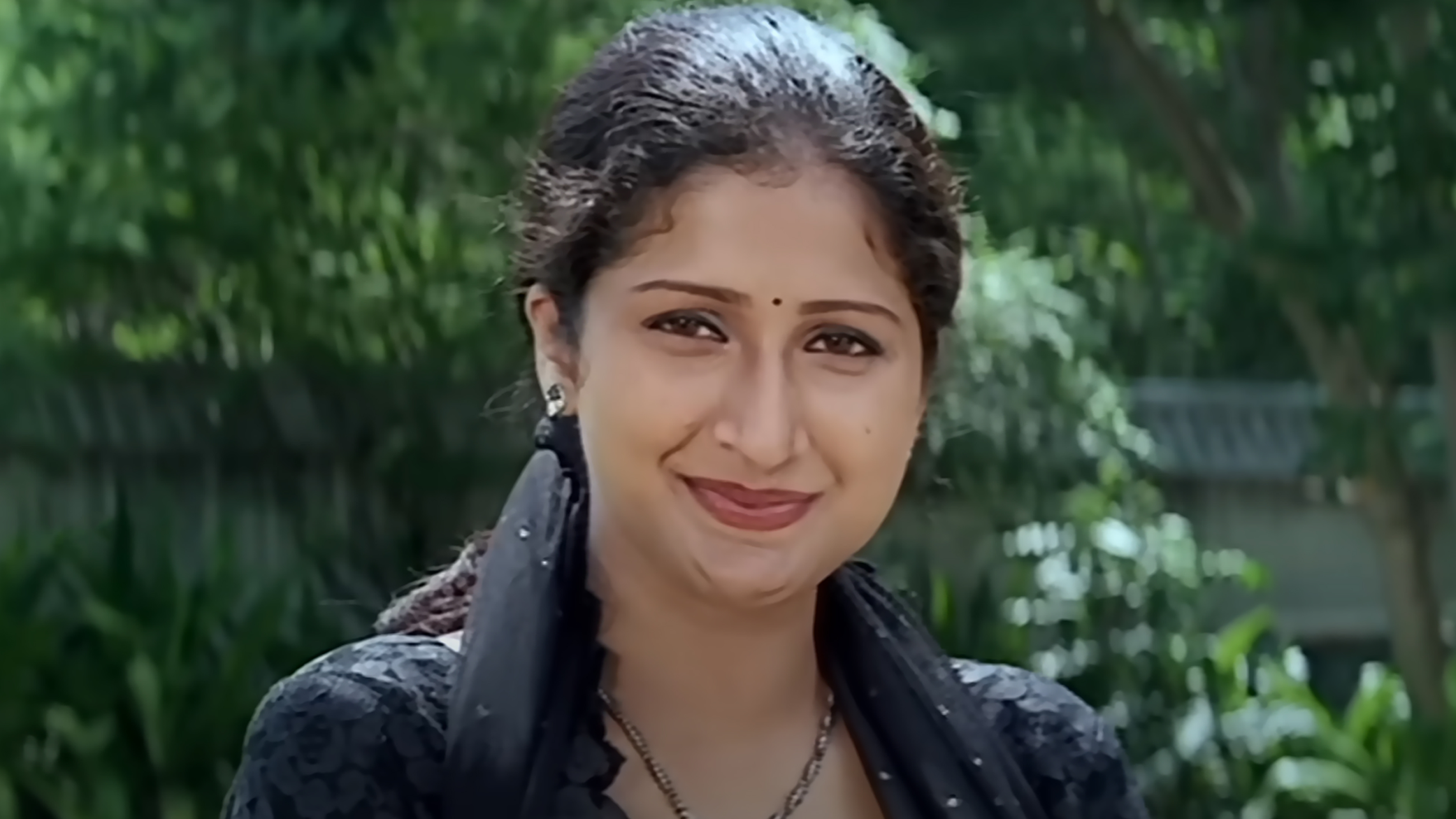 Ponnana Neram Online