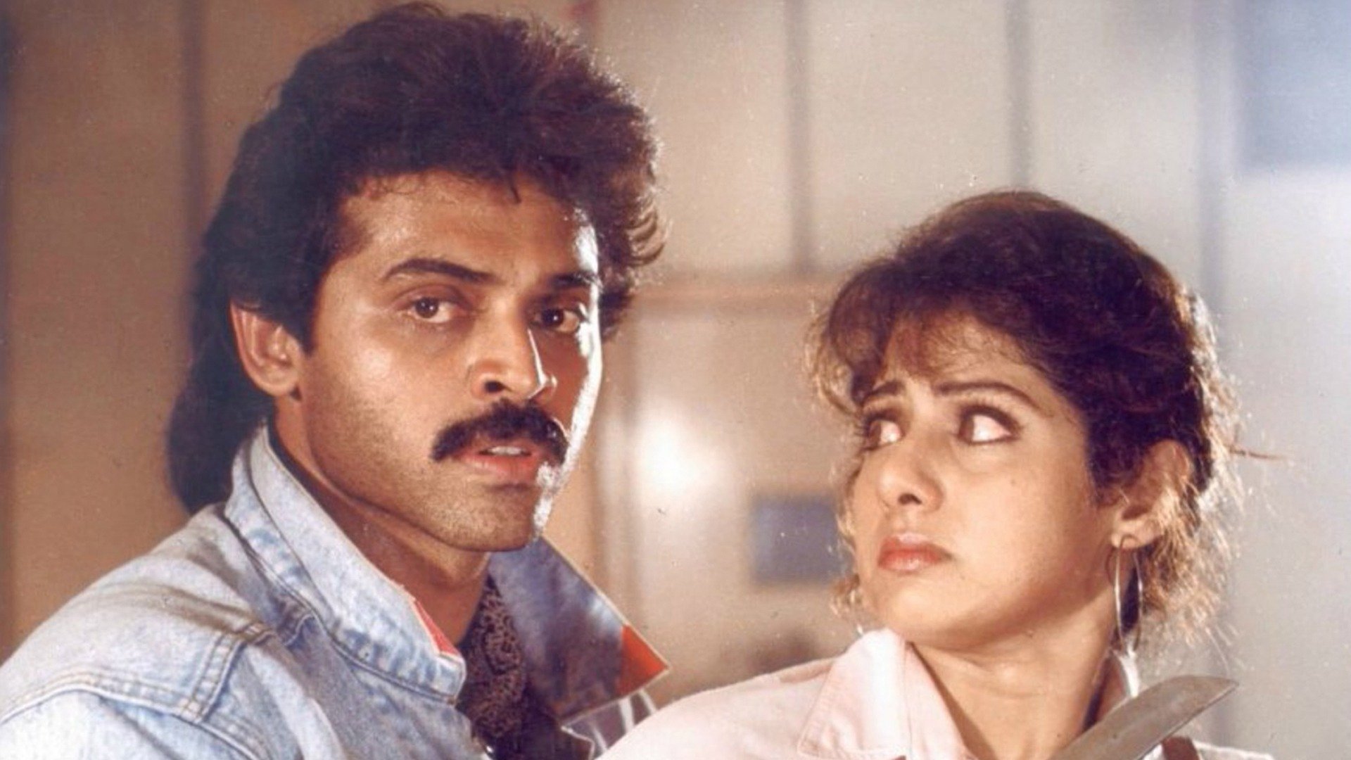 Kshana Kshanam Online