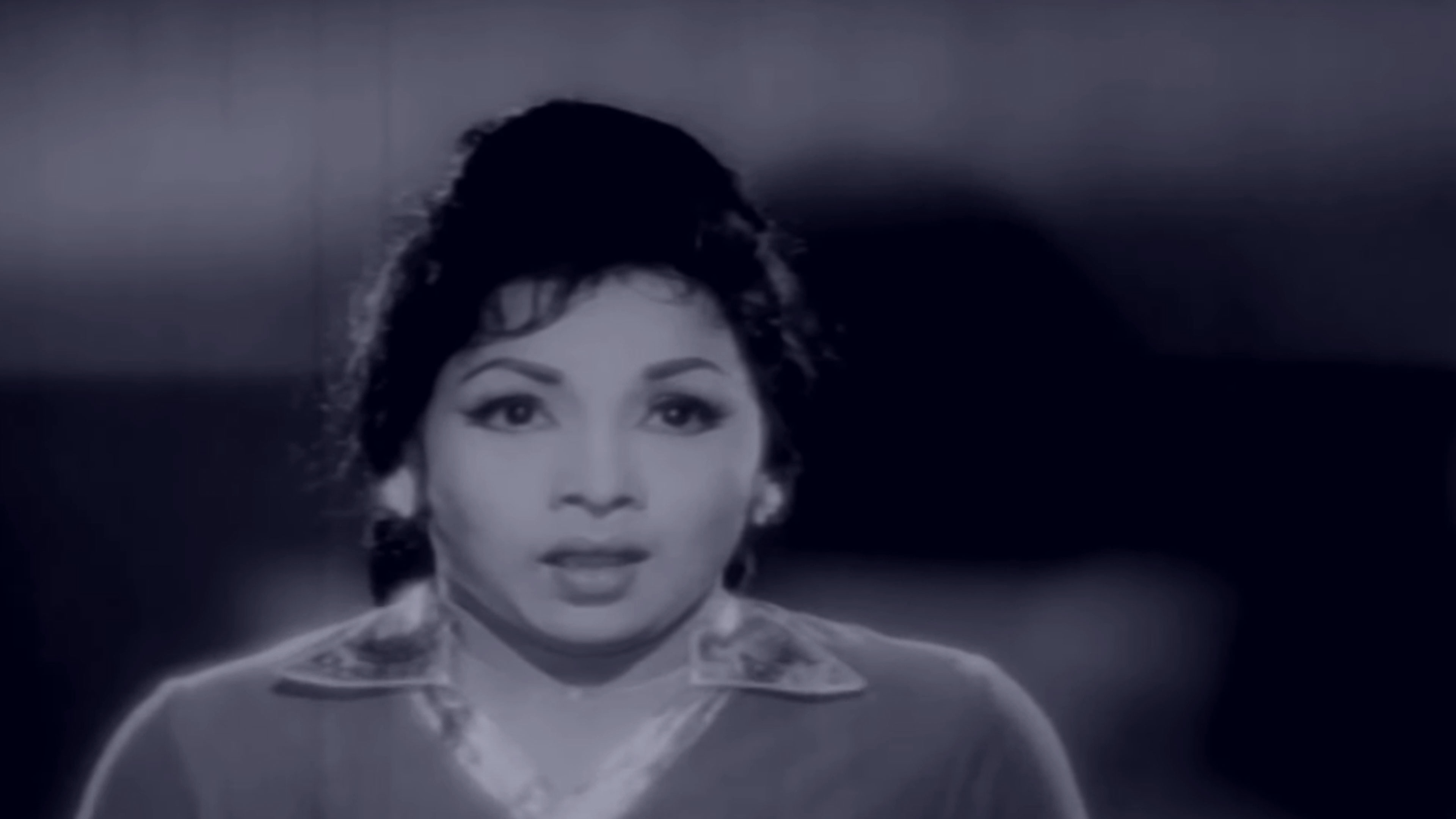 Vallavanukku Vallavan Online