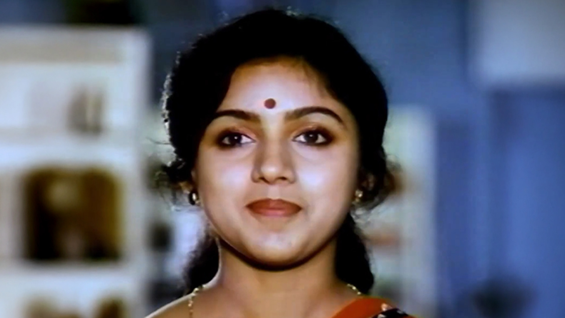 December Pookal Online