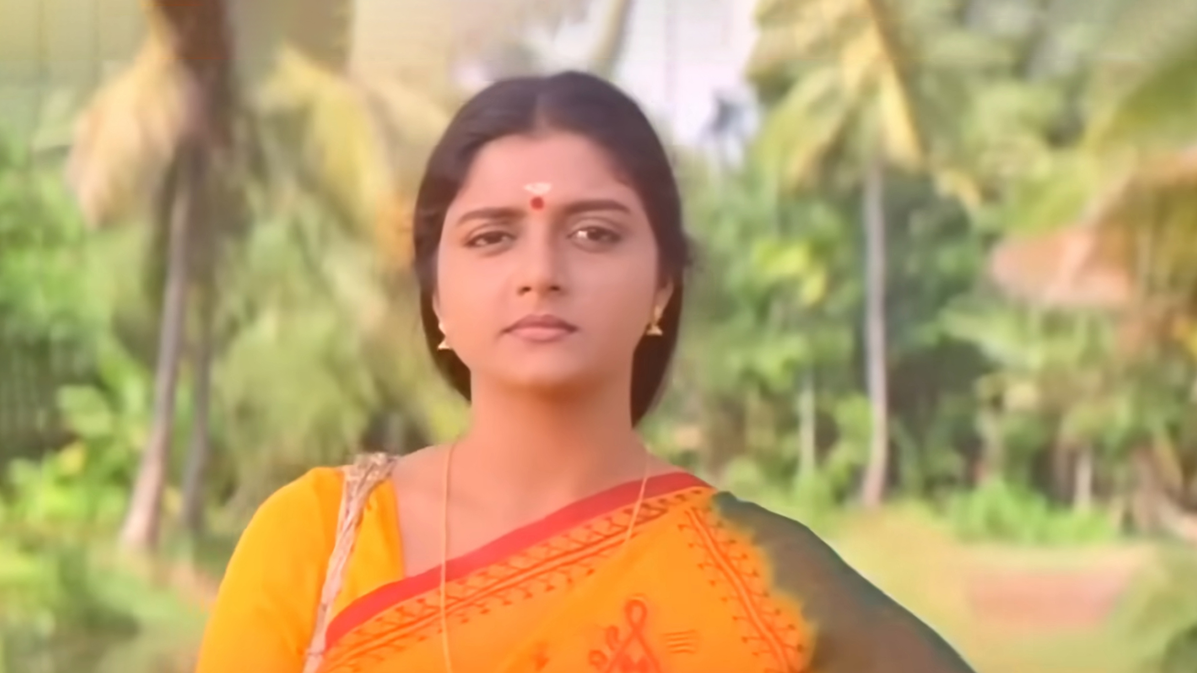 Azhakiya Ravanan Online