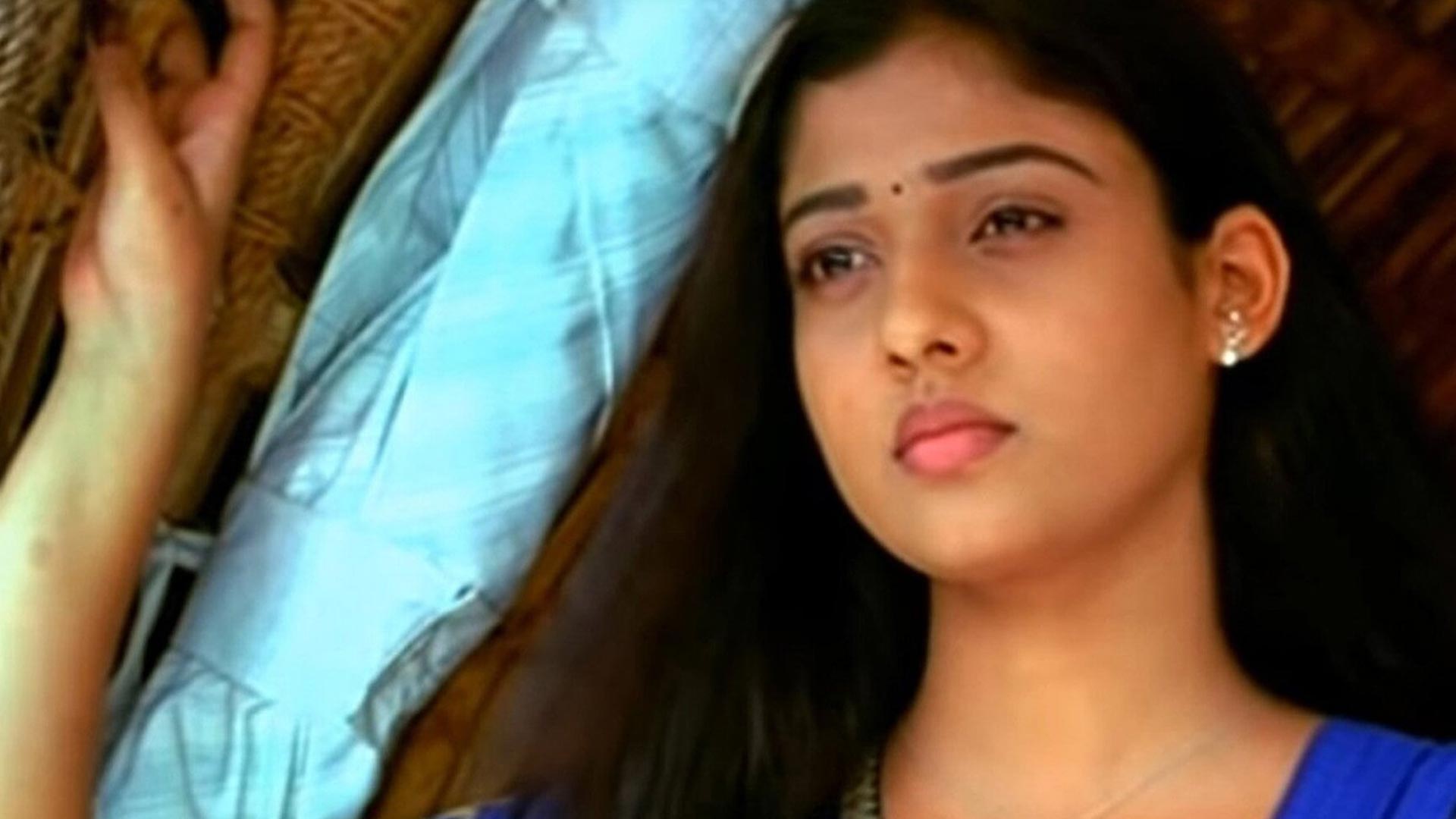 Vismayathumbathu Online