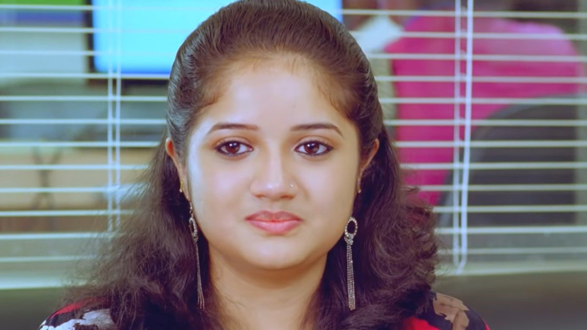 Banking Hours 10 to 4 Online