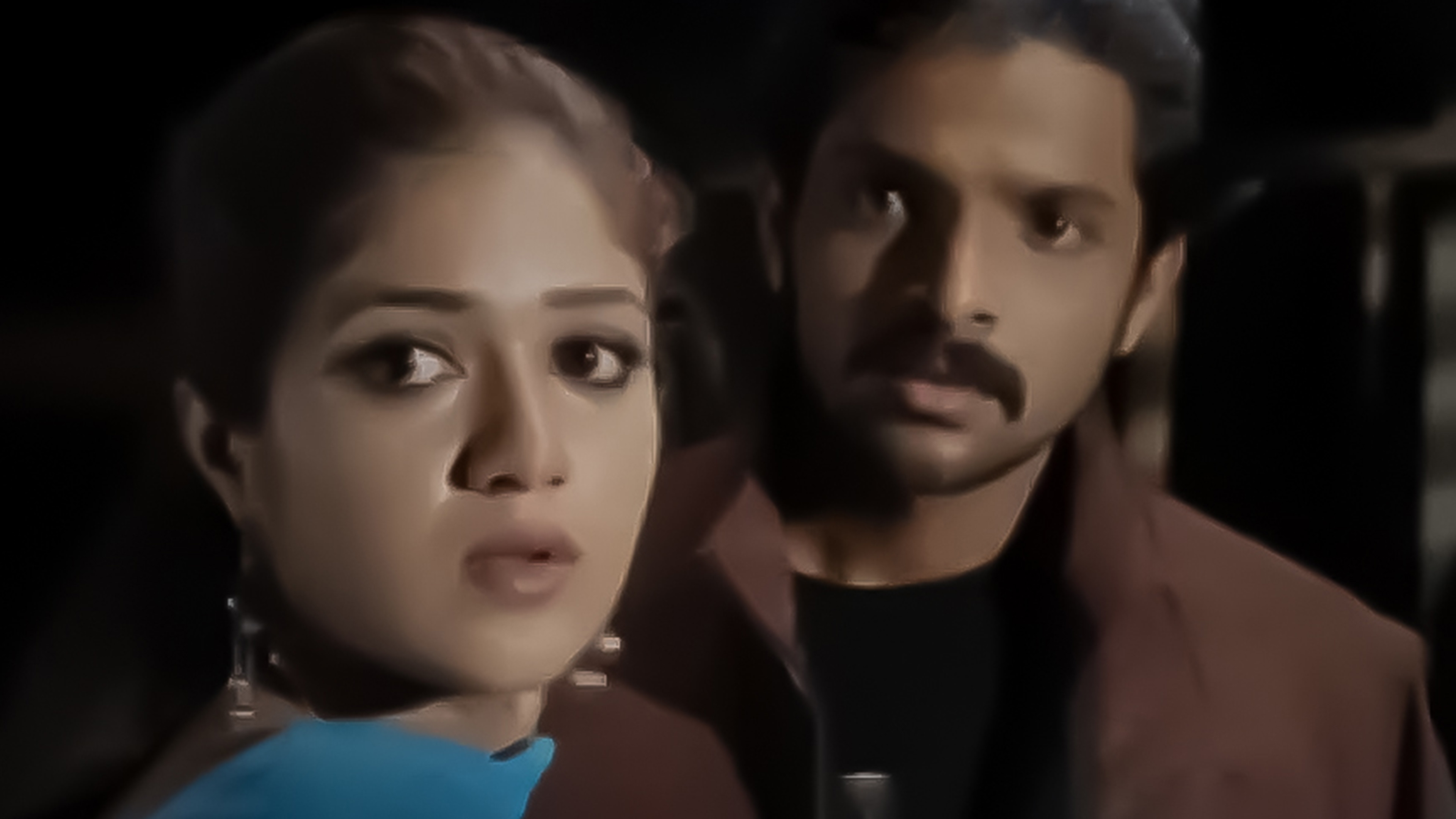 Raghuvinte Swantham Raziya Online