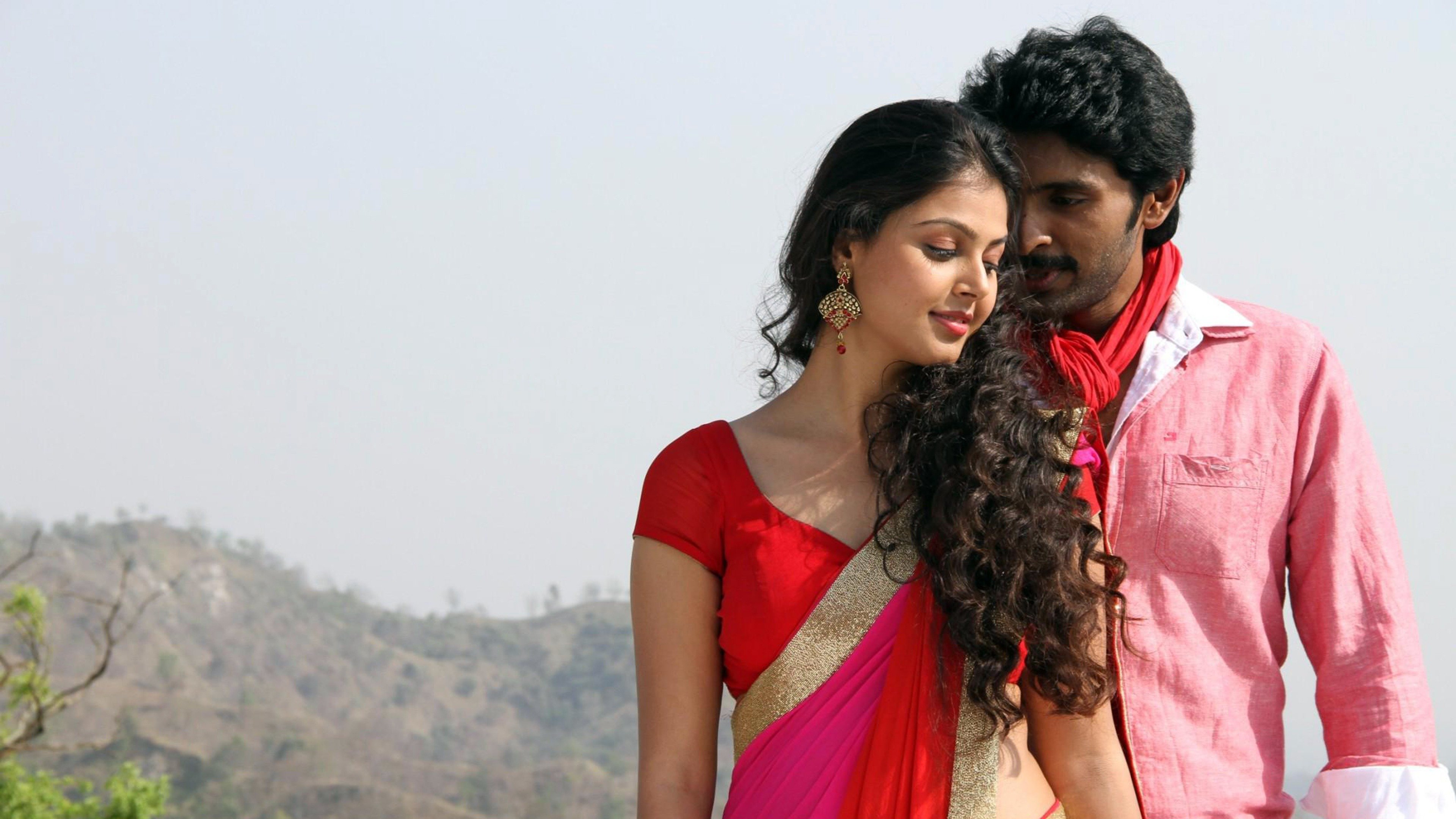 Sigaram Thodu Online