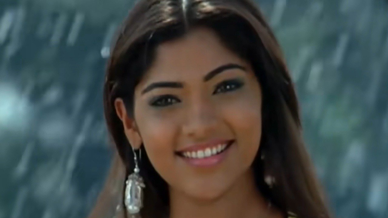 Kancheepurathe Kalyanam Online