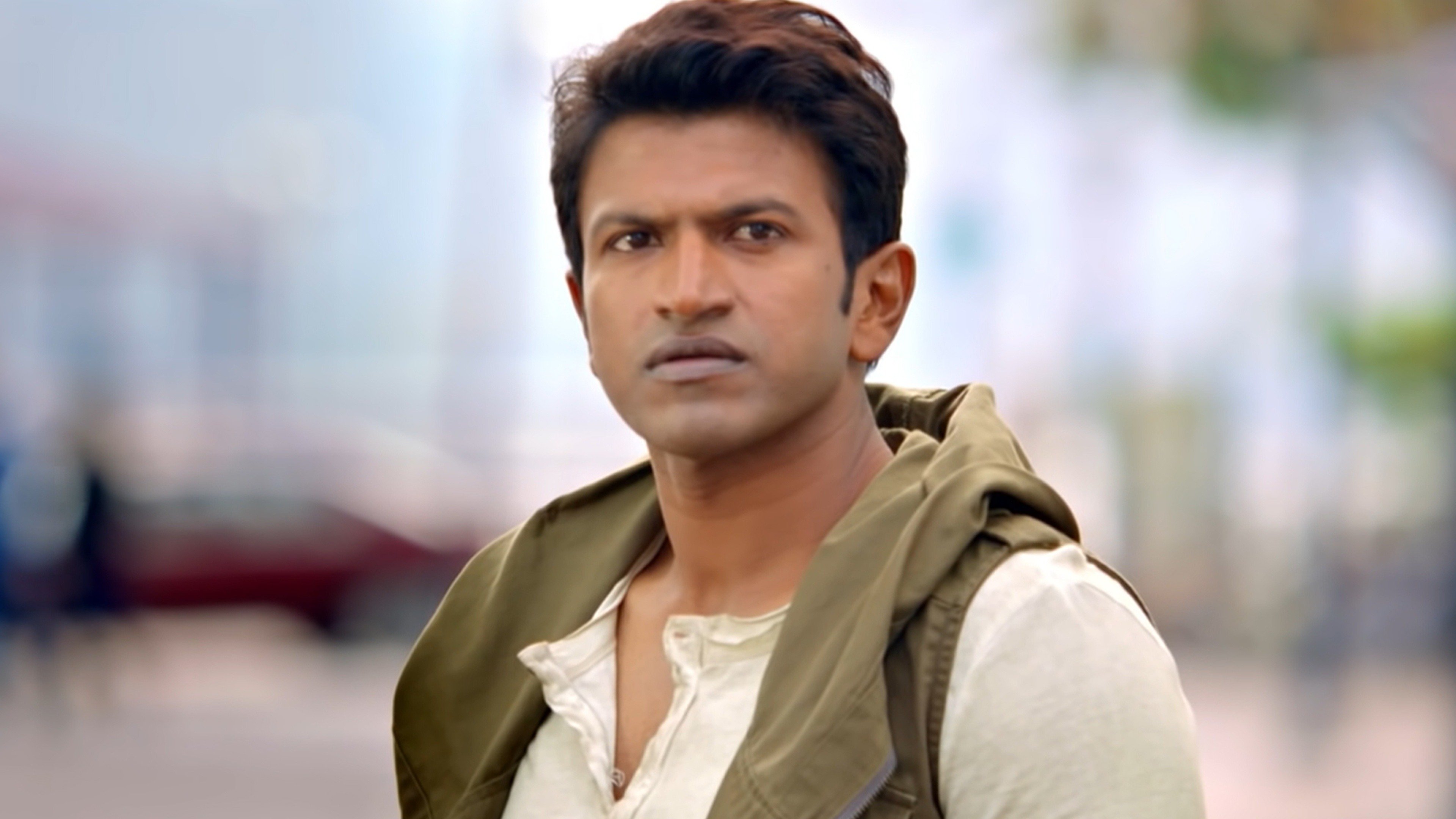 Dashing Kundi Online