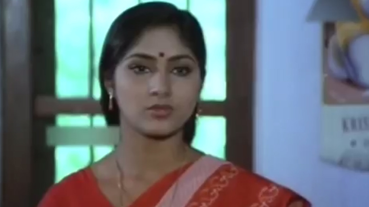 Abhayam Thedi Online