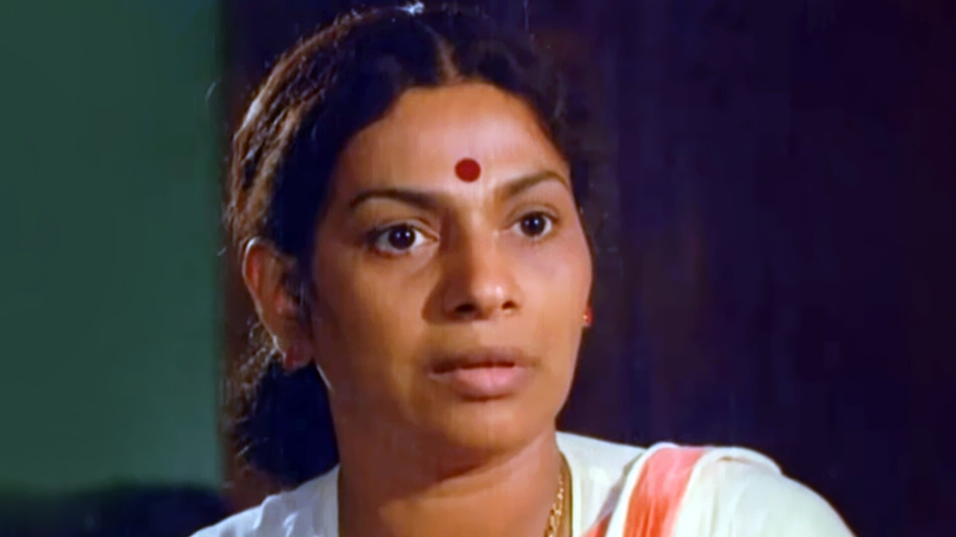 Pulivarunne Puli Online