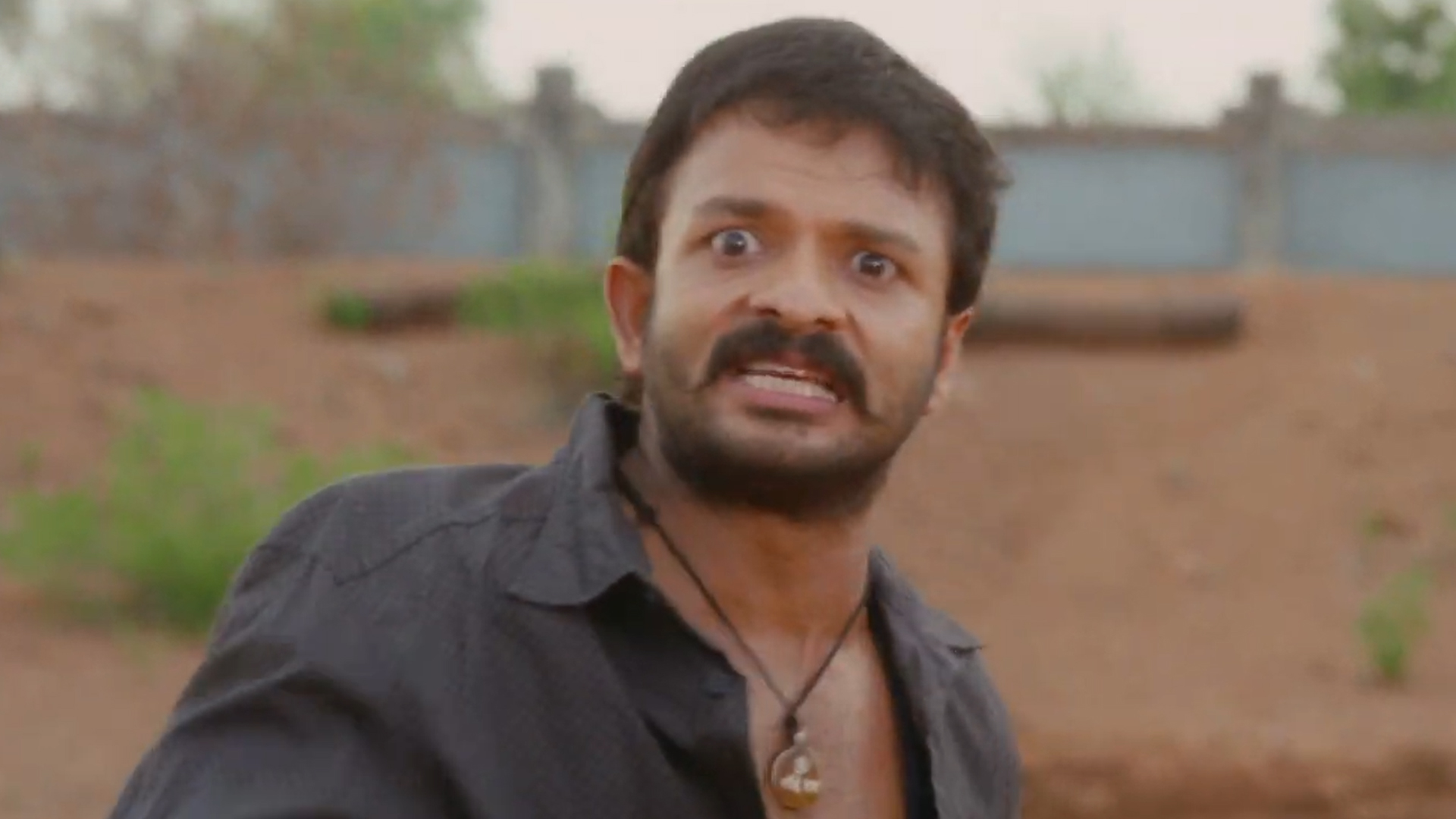 Aamayum Muyalum Online