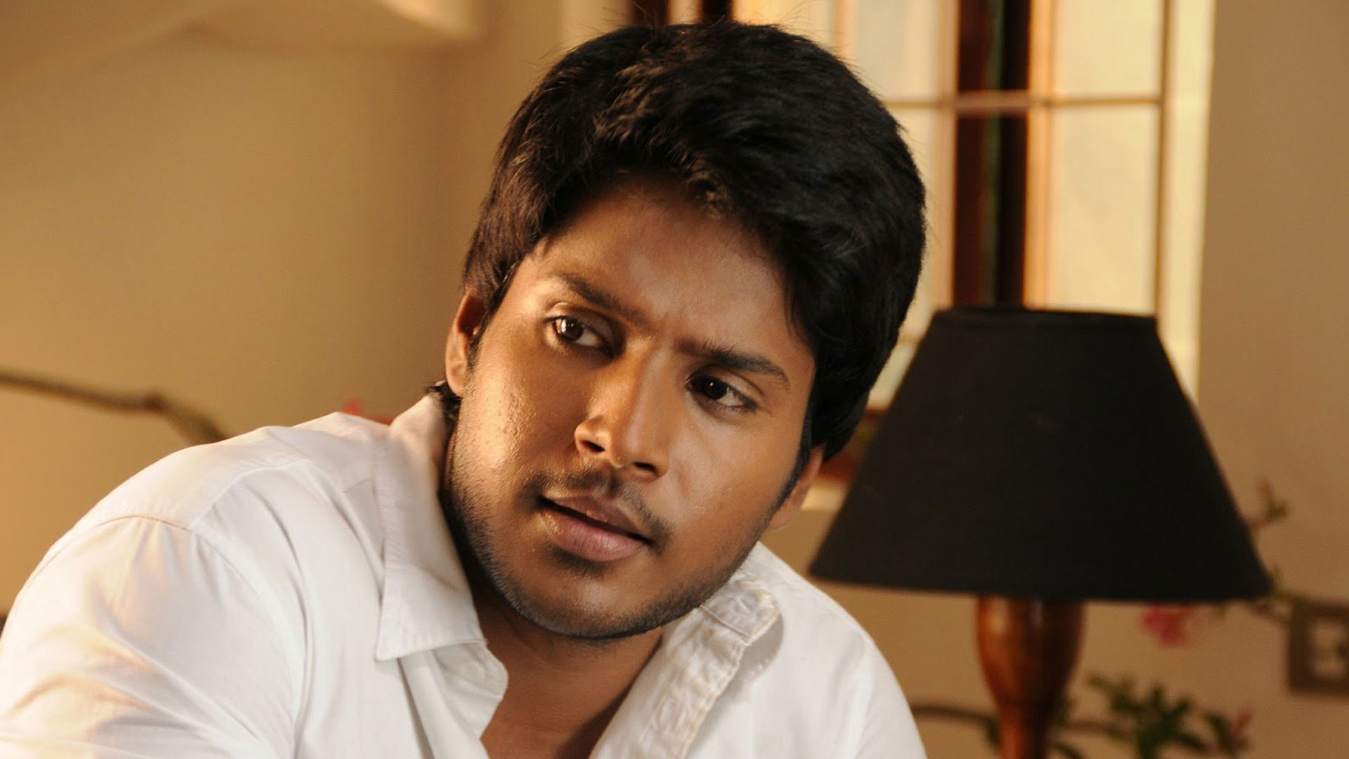 Mahesh Online