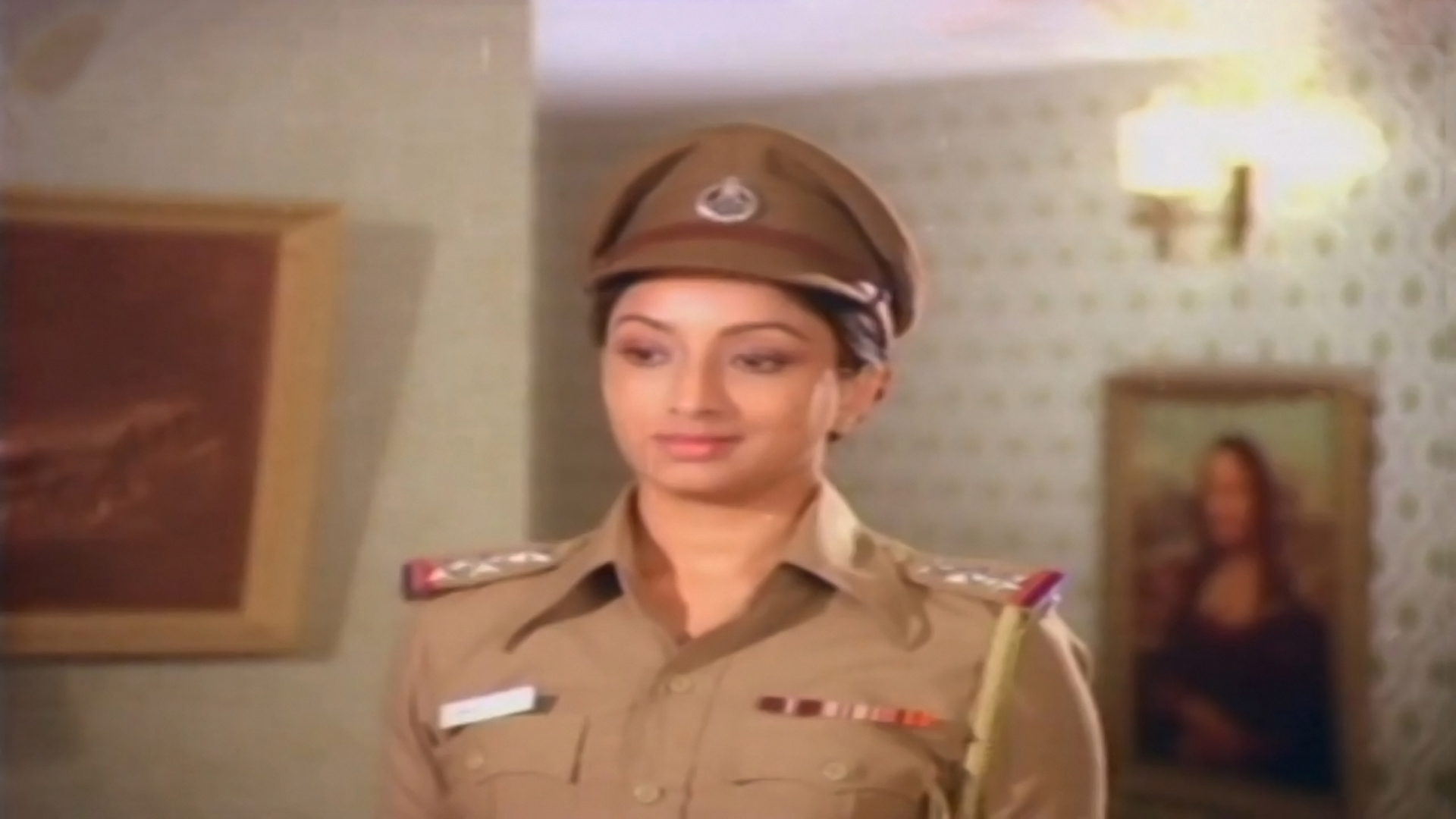 Chattaniki Kallu Levu Online