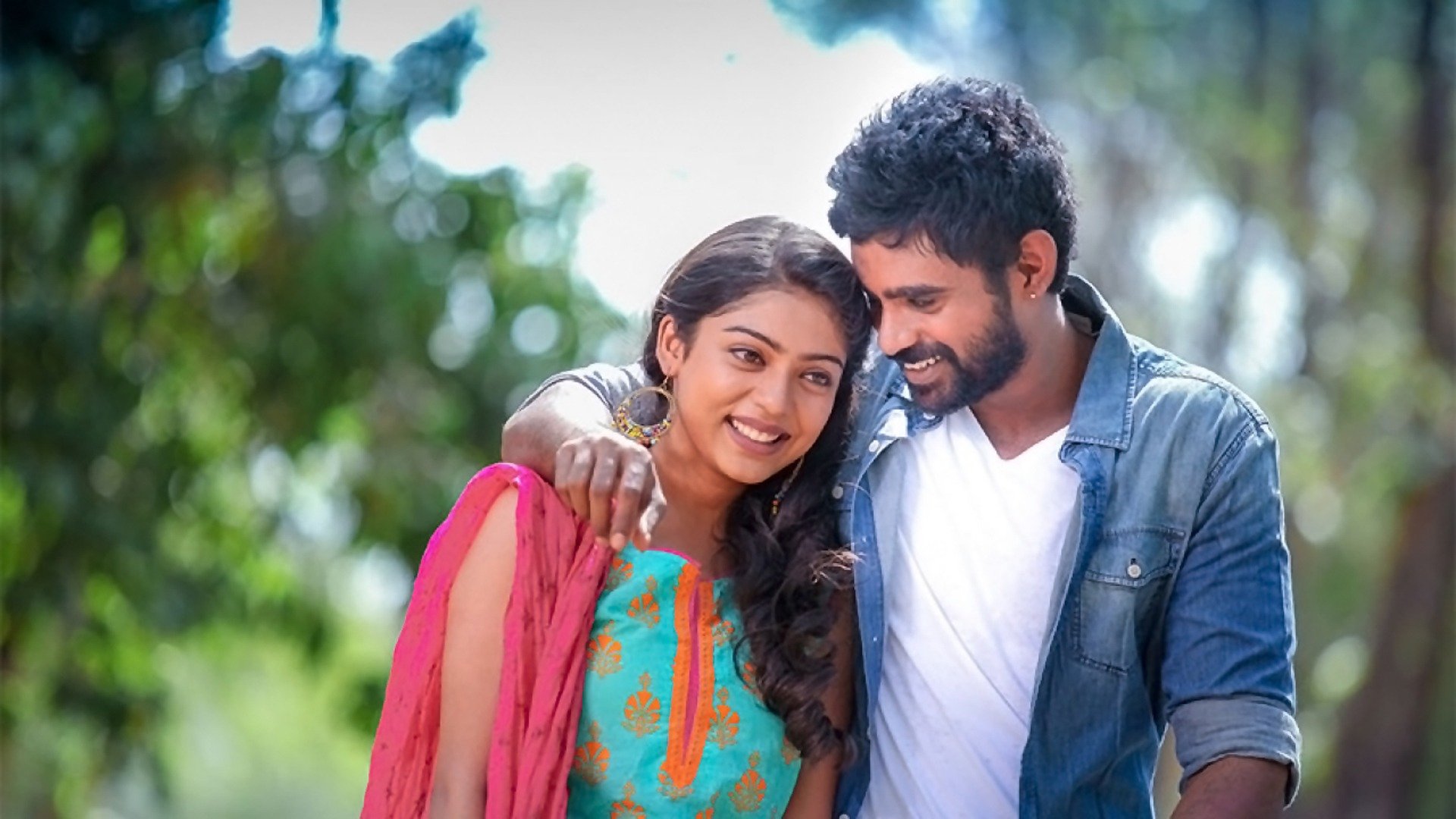 Yaanum Theeyavan Online