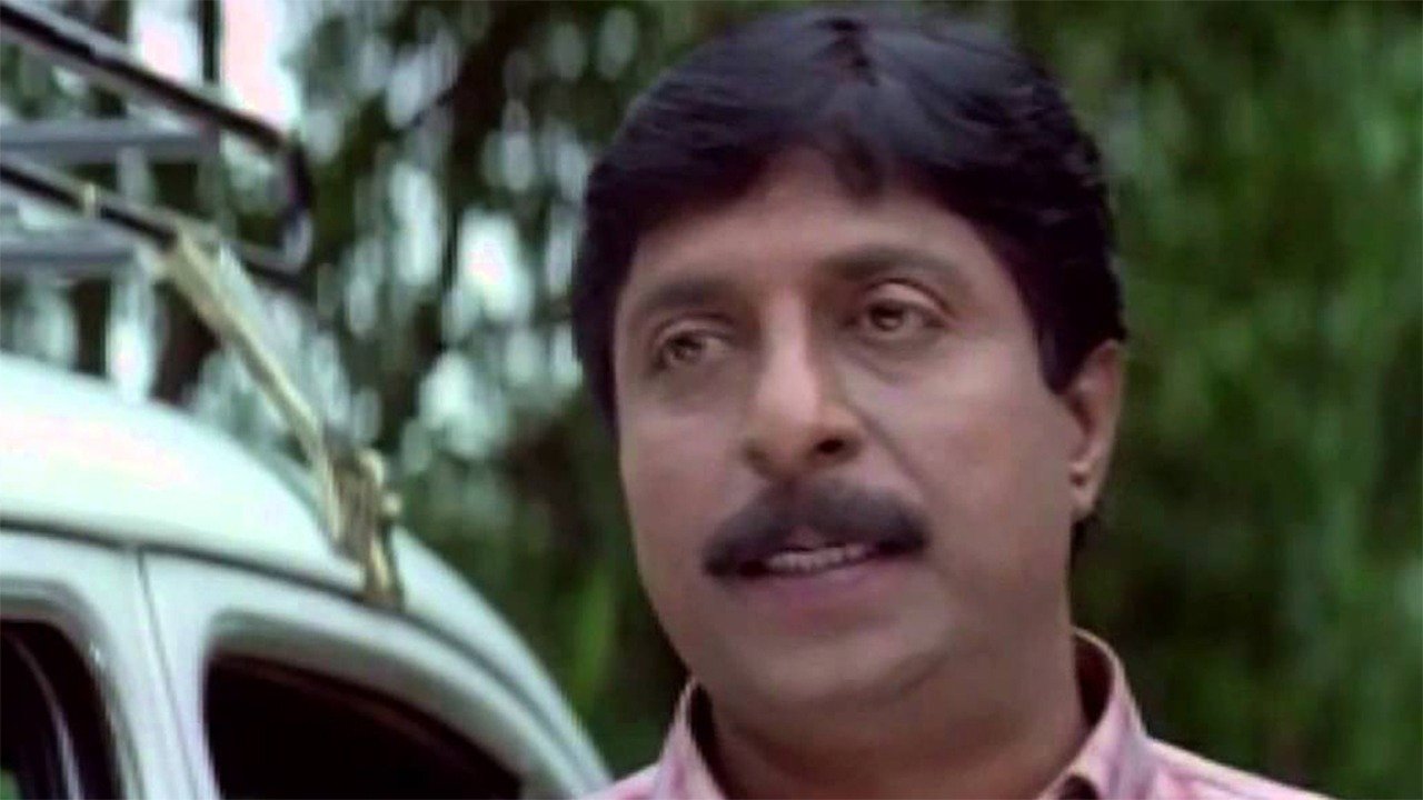 Ayal Kadha Ezhuthukayanu Online