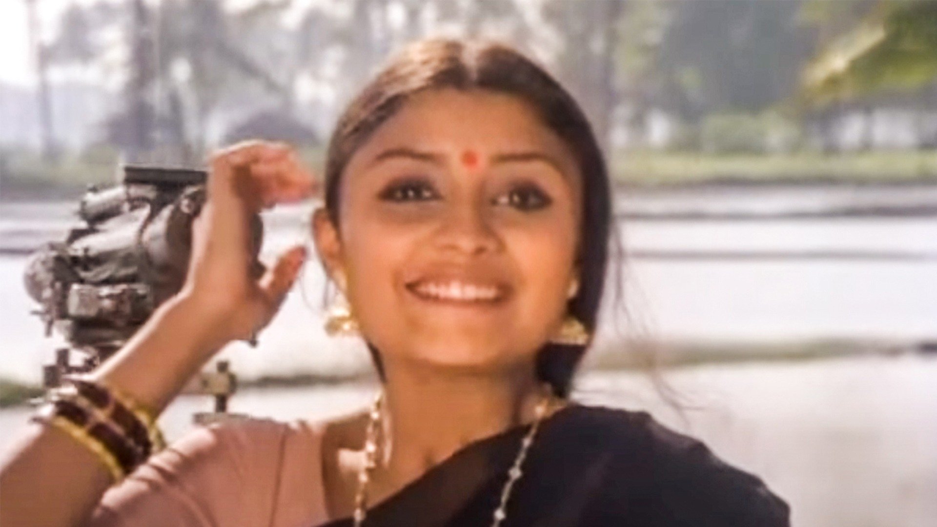 Intlo Ramayya Veedilo Krishnayya Online