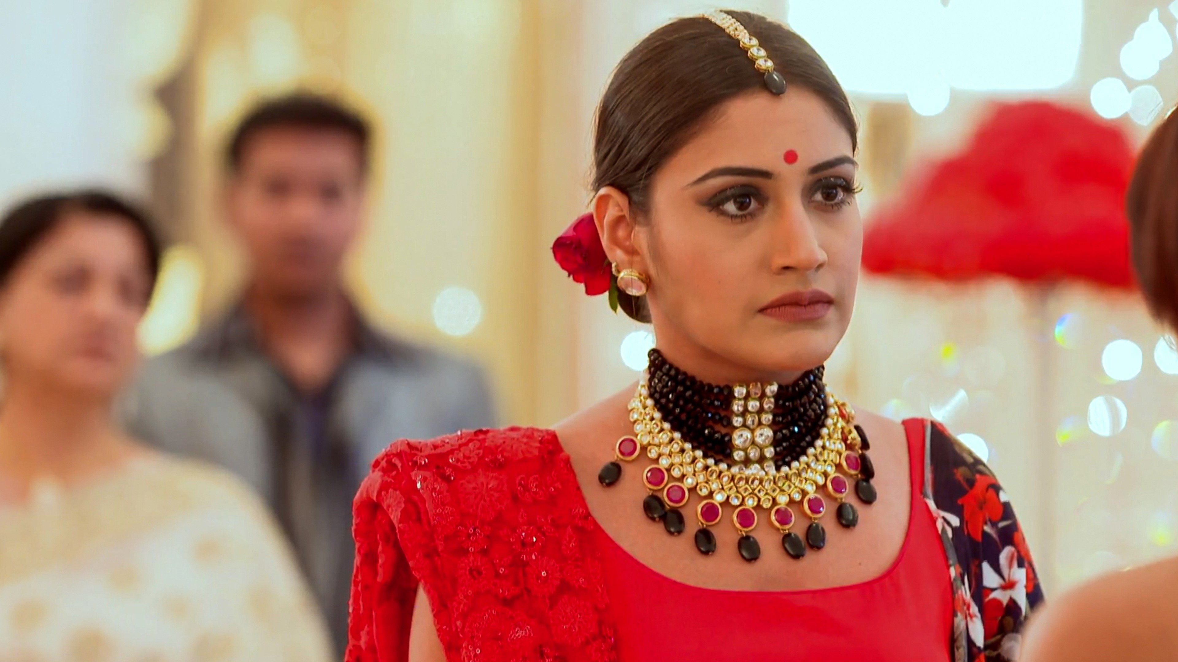 Kadhala Kadhala Online