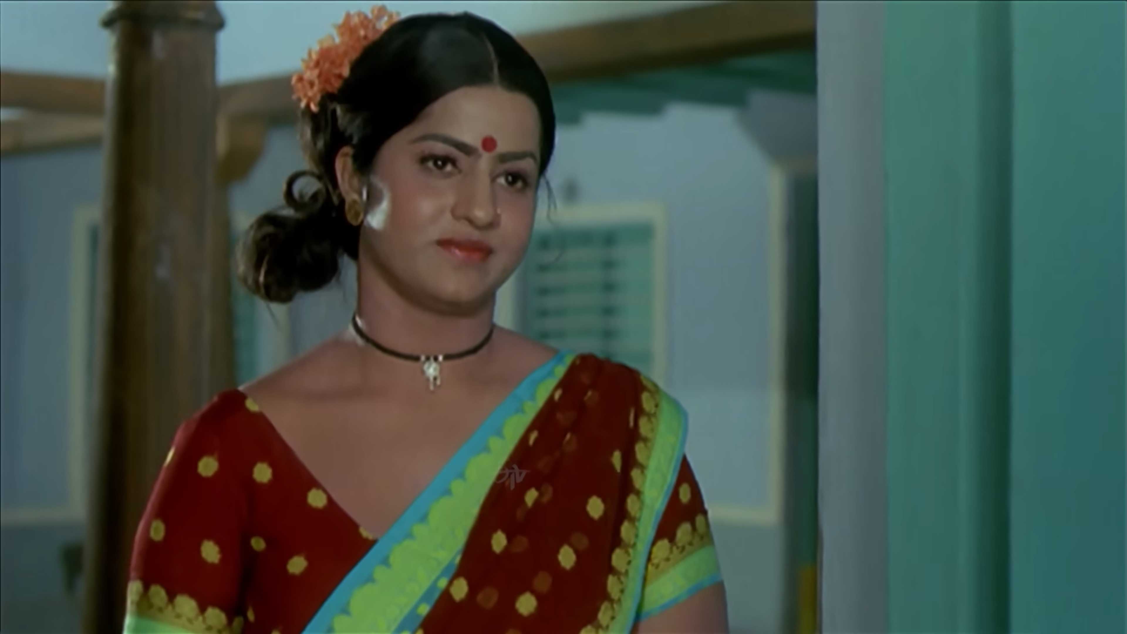 Manishiko Charithra Online