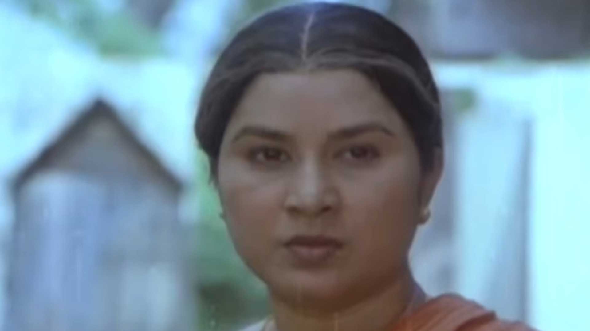 Pellichesi Choodu Online