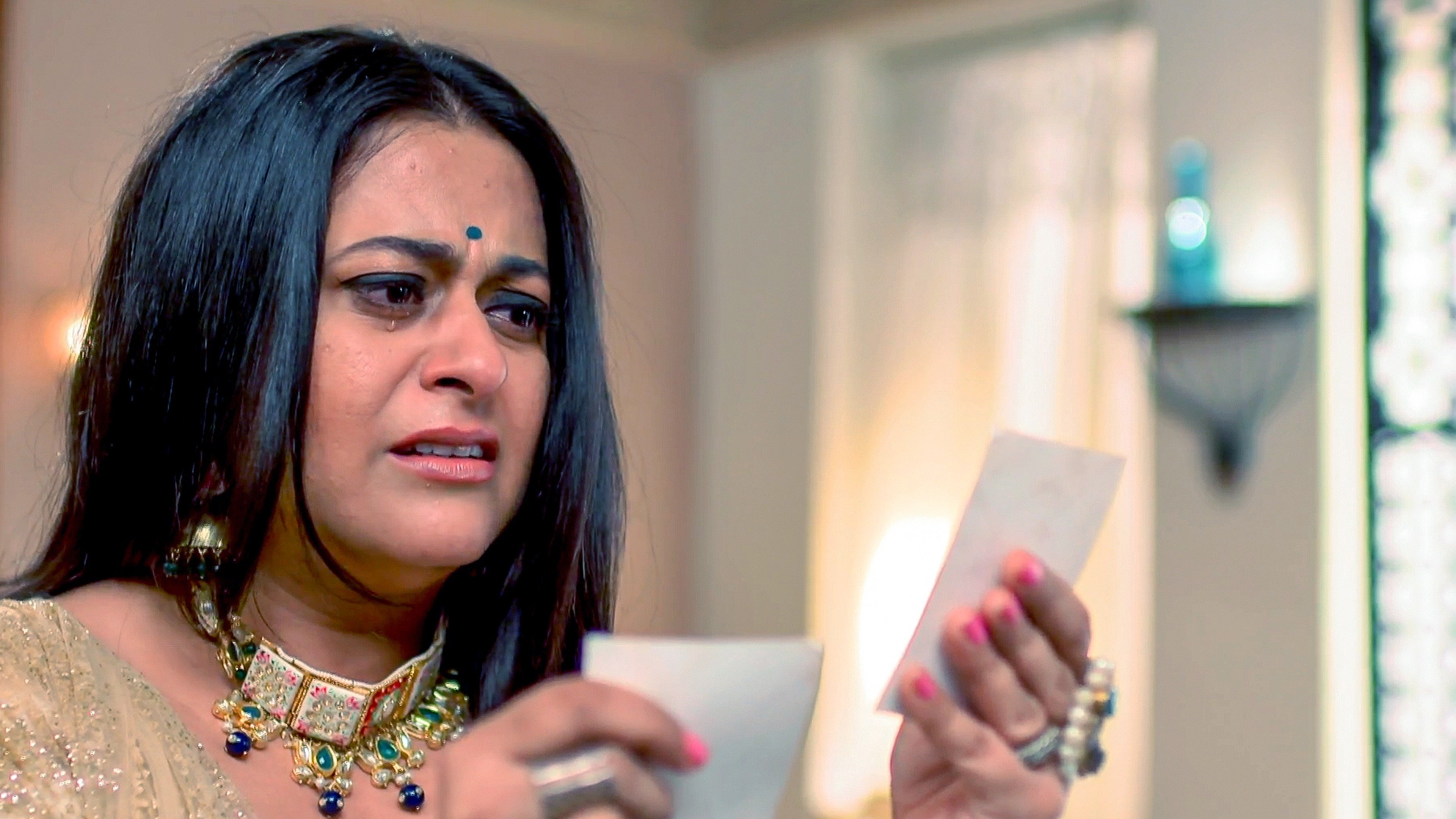 Kadhala Kadhala Online