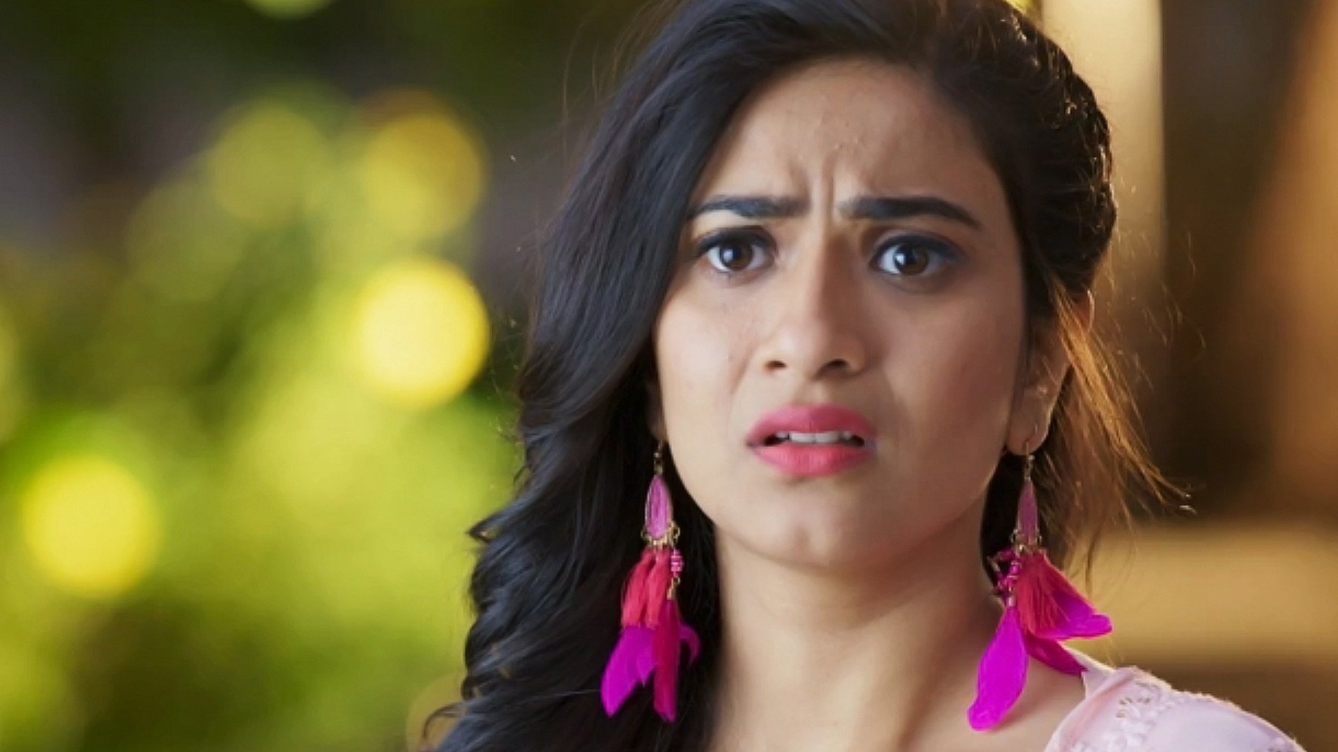 Silsila Badalte Rishton Ka Online