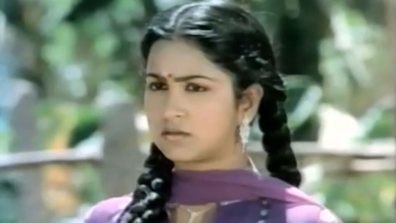 Veetula Raman Veliyila Krishnan Online