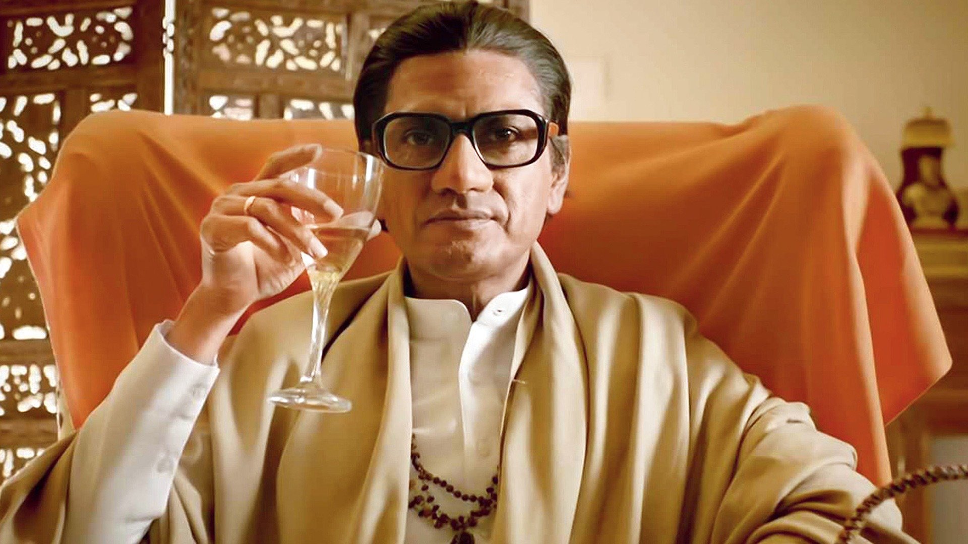 Thackeray Online
