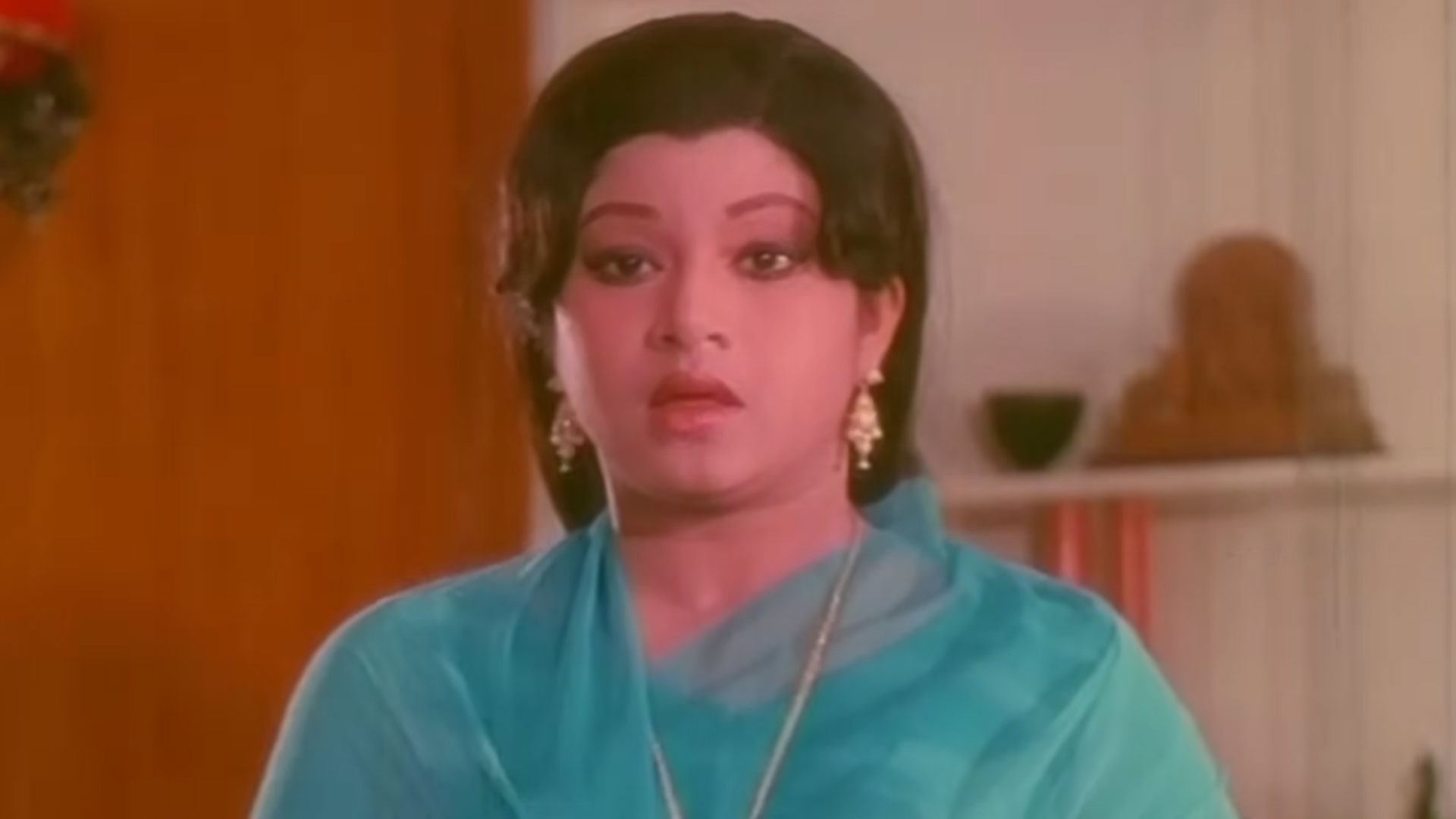 Ilamai Oonjal Aadukirathu