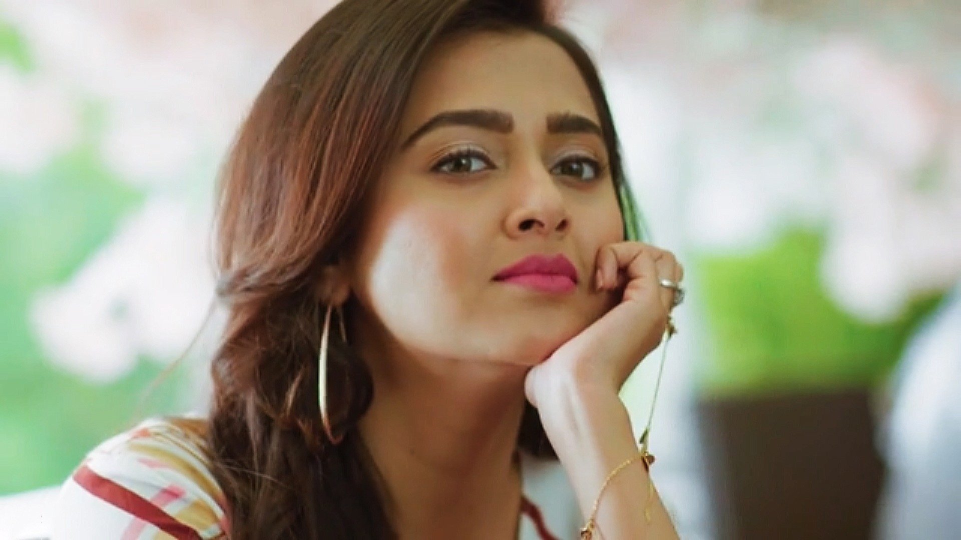 Silsila Badalte Rishton Ka Online