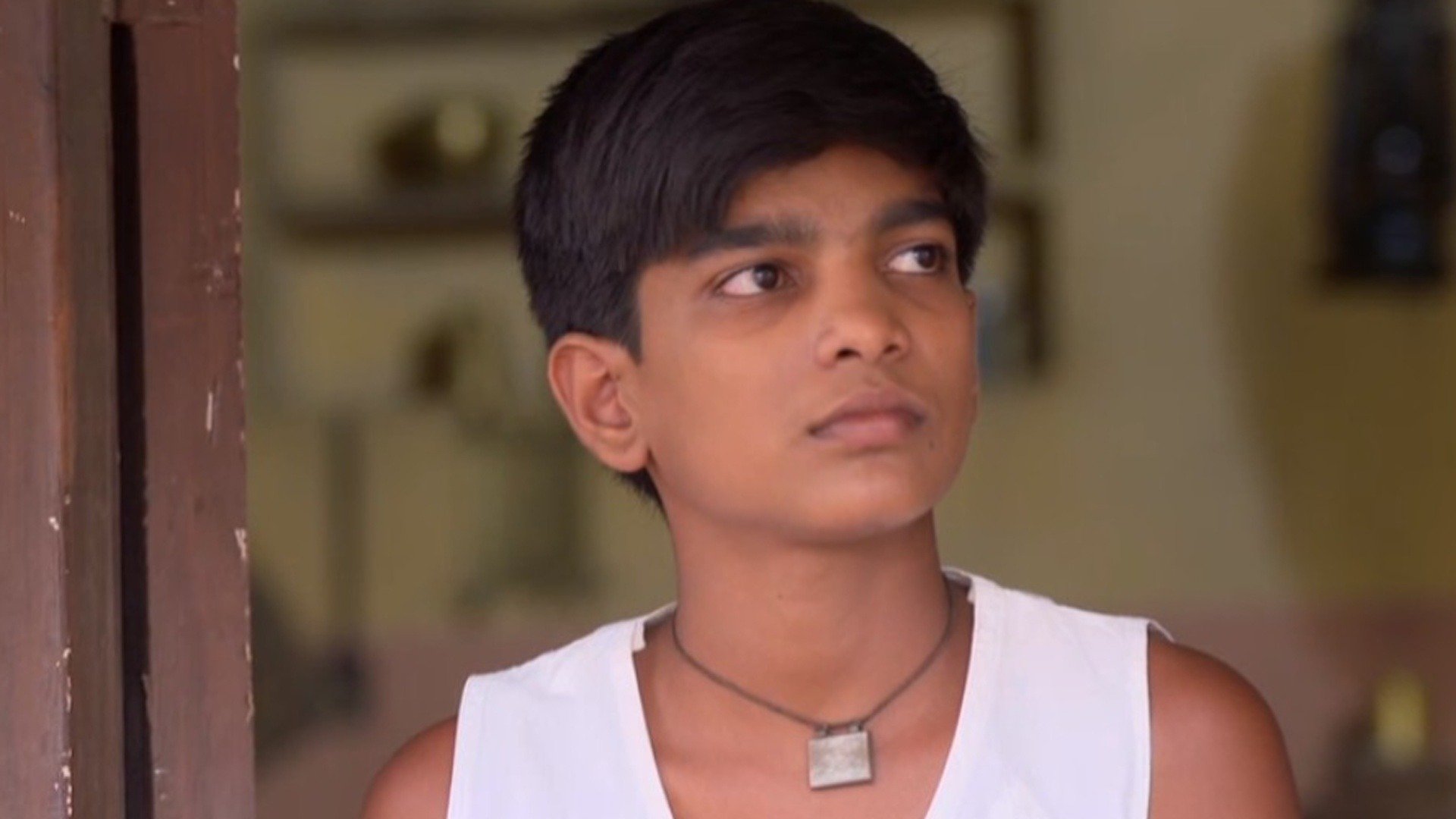 Pavada Purusha Online
