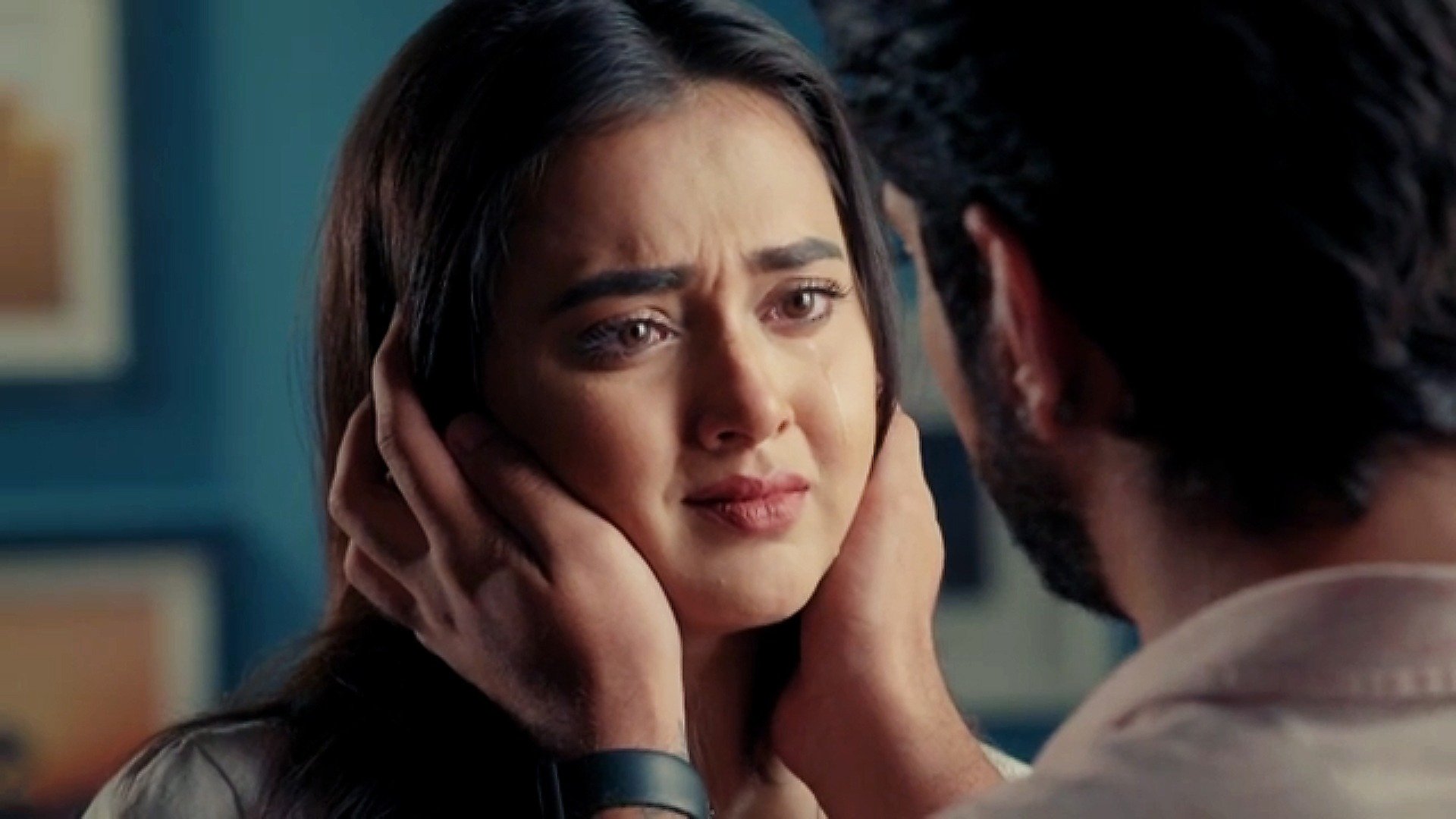 Silsila Badalte Rishton Ka Online