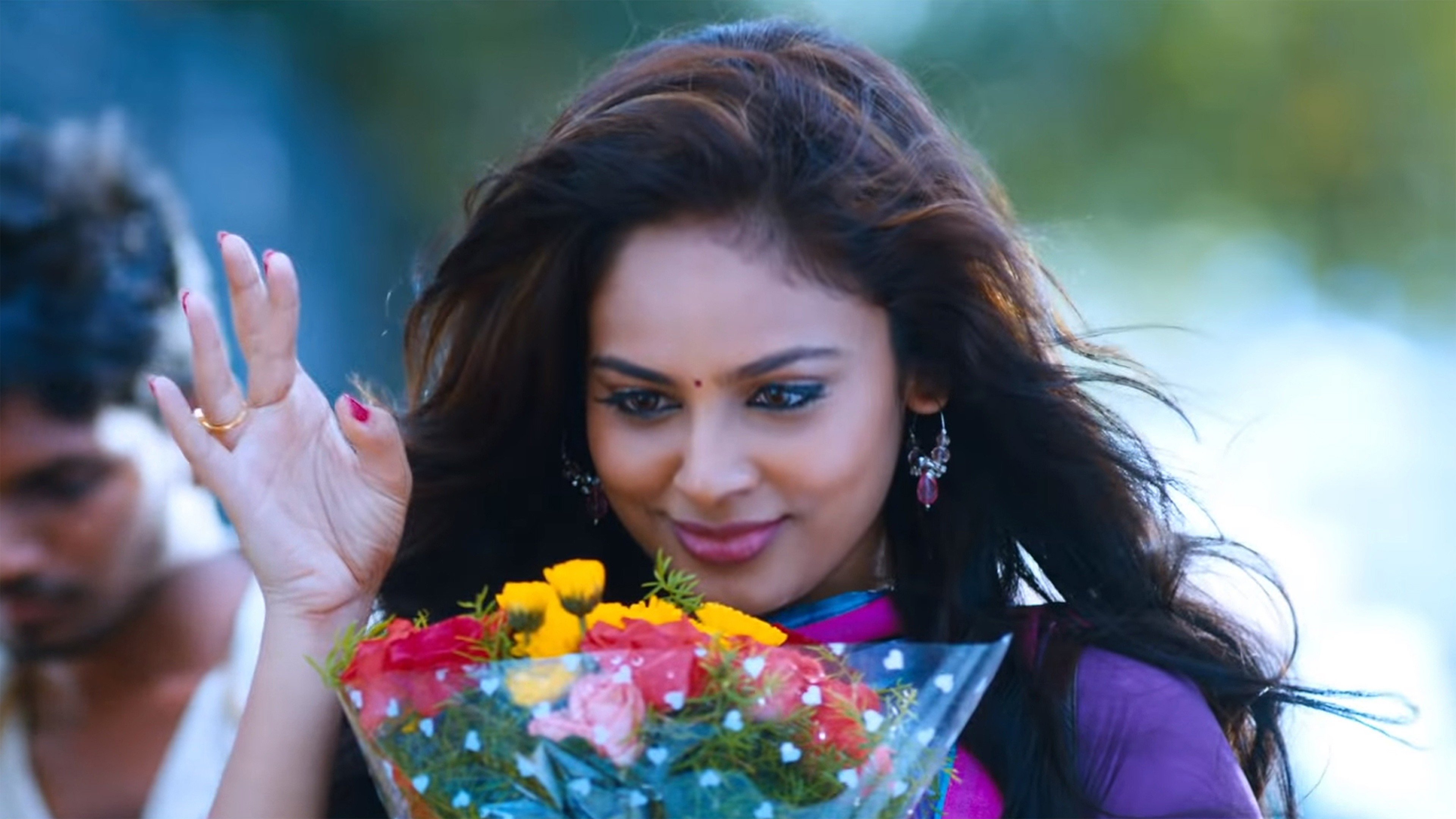 Kaathiruppor Pattiyal