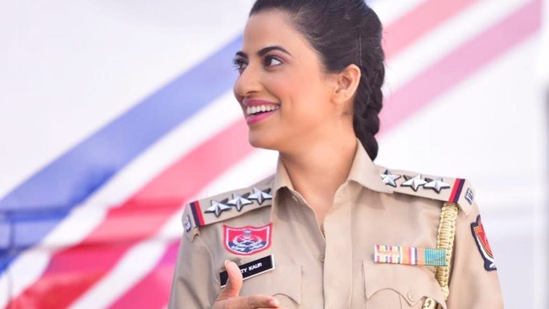 Gidarh Singhi Online