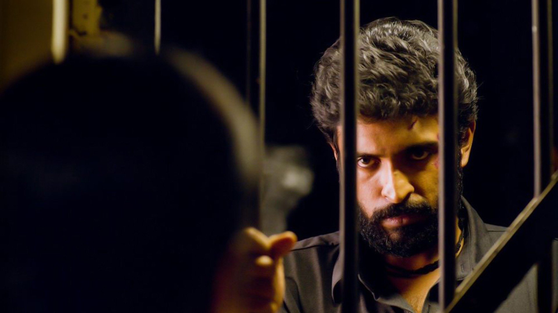 Vaanam Kottattum Online