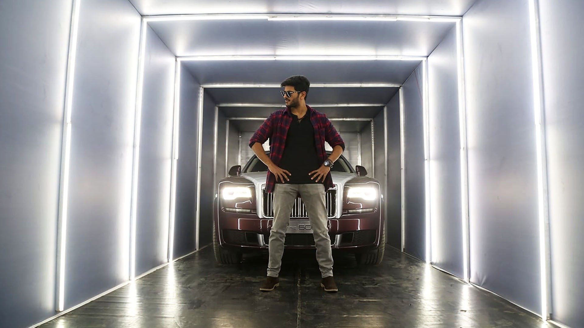 Kannum Kannum Kollaiyadithaal Online