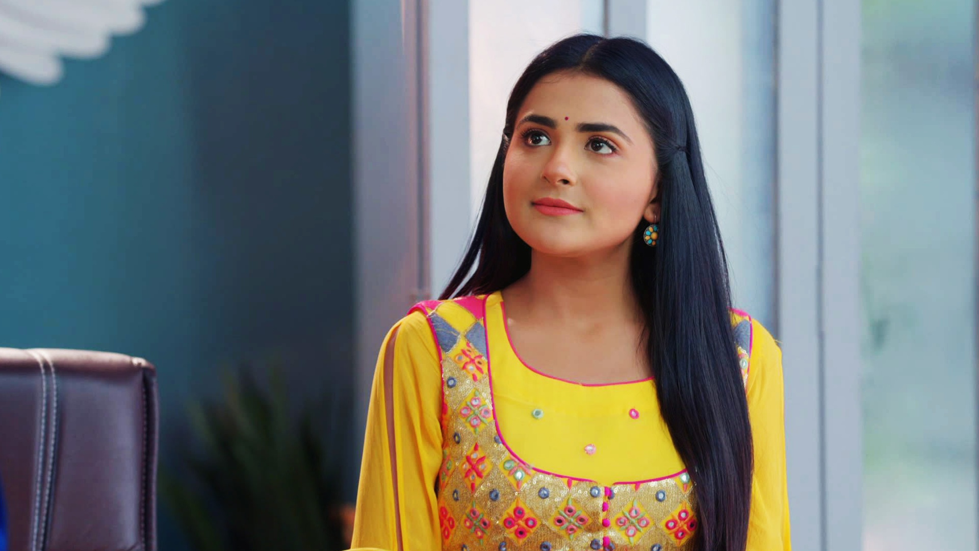 Shaurya Aur Anokhi Ki Kahani Online