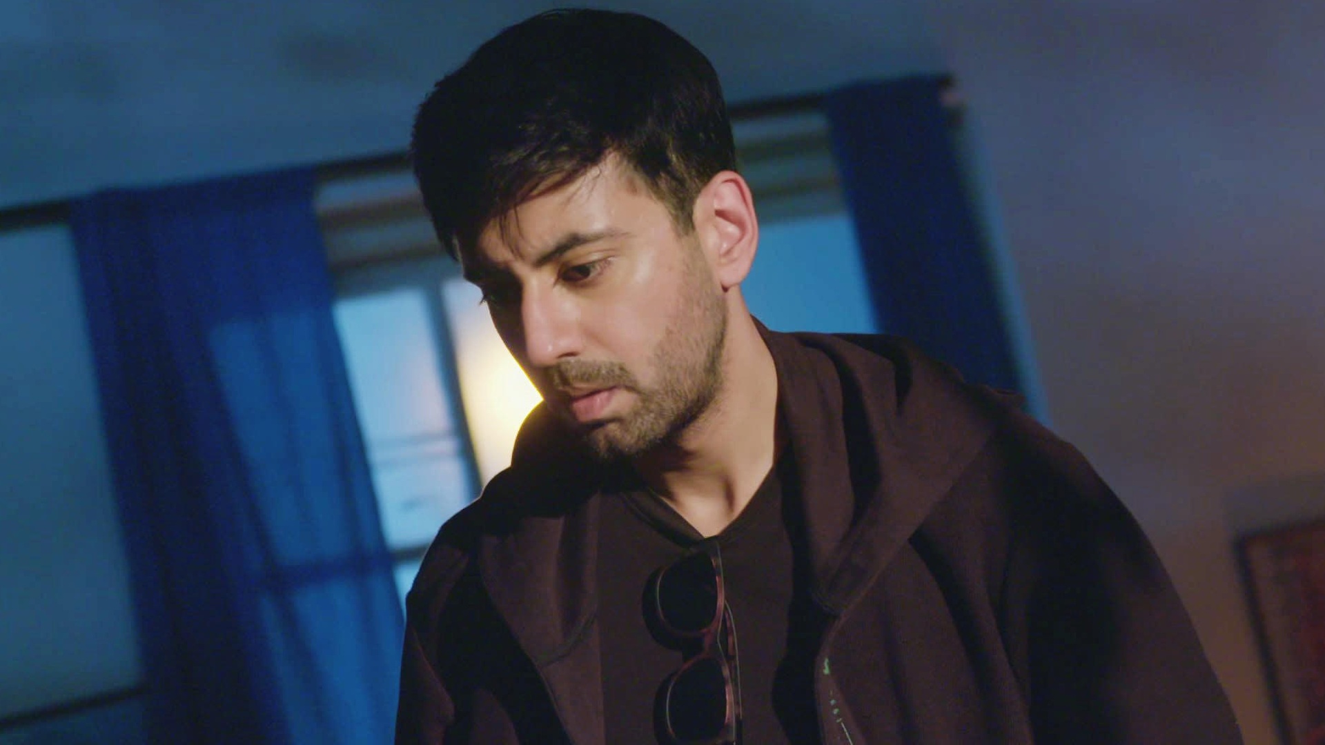 Shaurya Aur Anokhi Ki Kahani Online