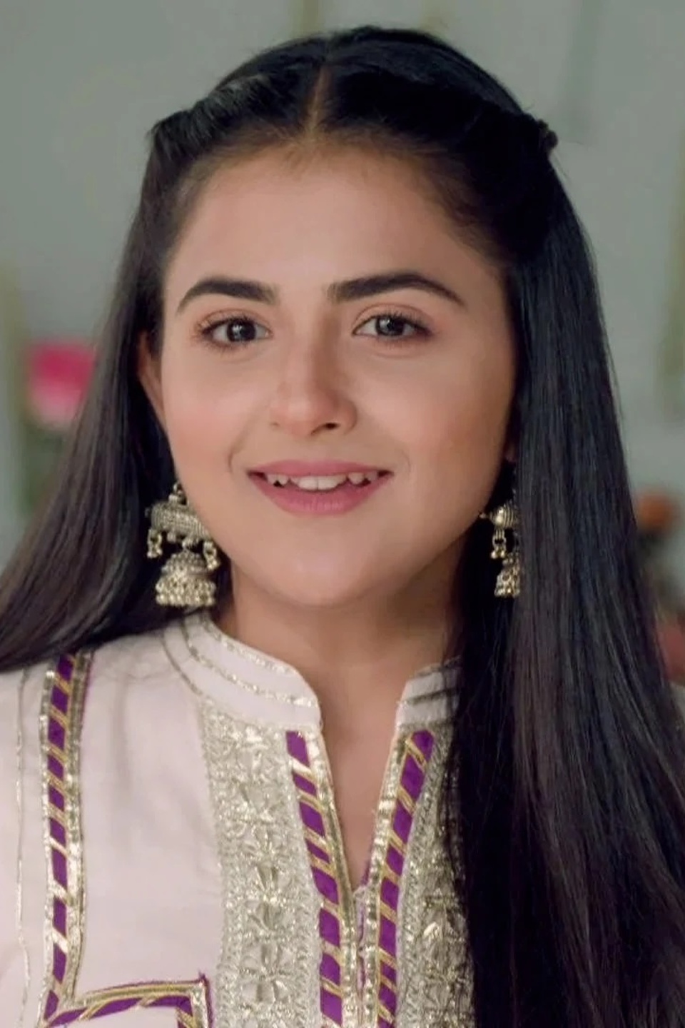 Shaurya Aur Anokhi Ki Kahani Online