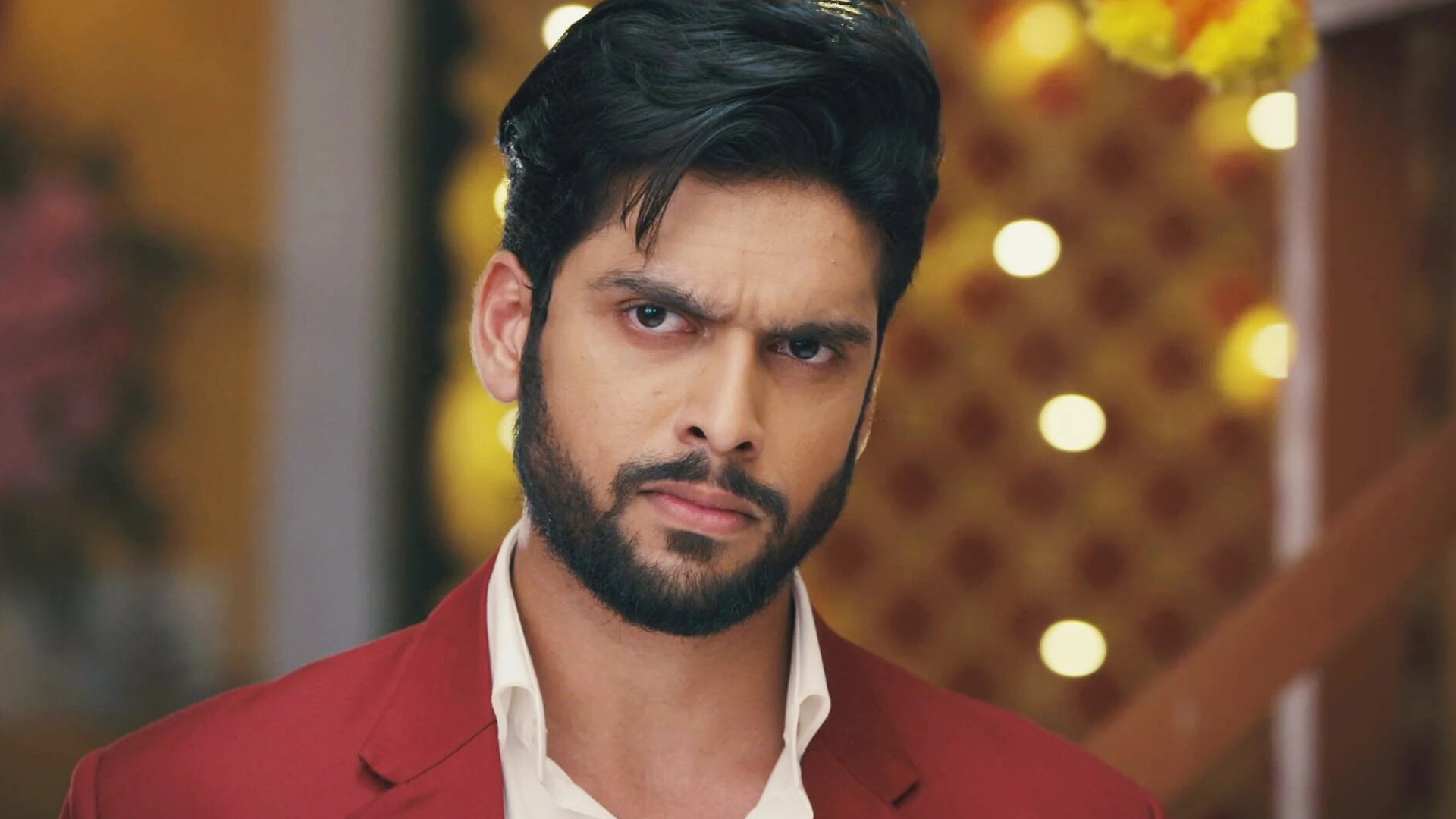 Mehndi Hai Rachne Waali Online