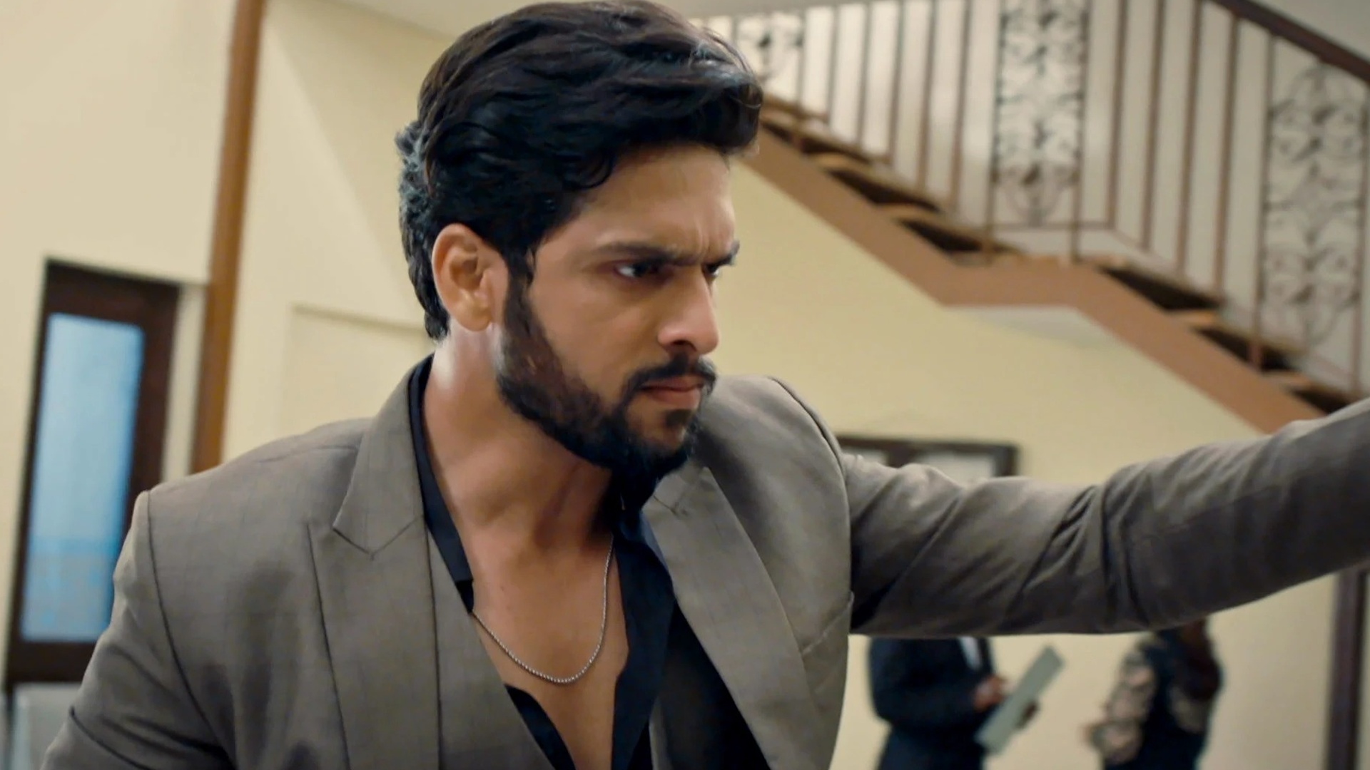 Mehndi Hai Rachne Waali Online