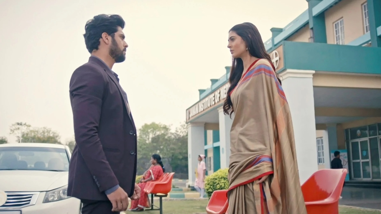 Mehndi Hai Rachne Waali Online