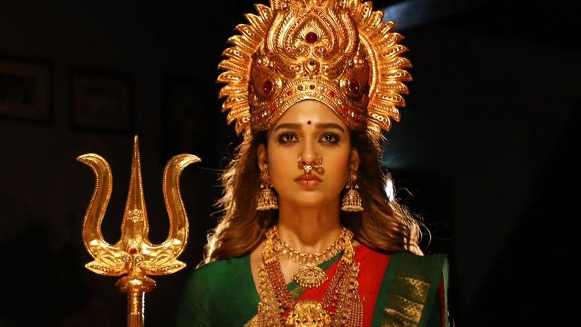 Mookuthi Amman Online