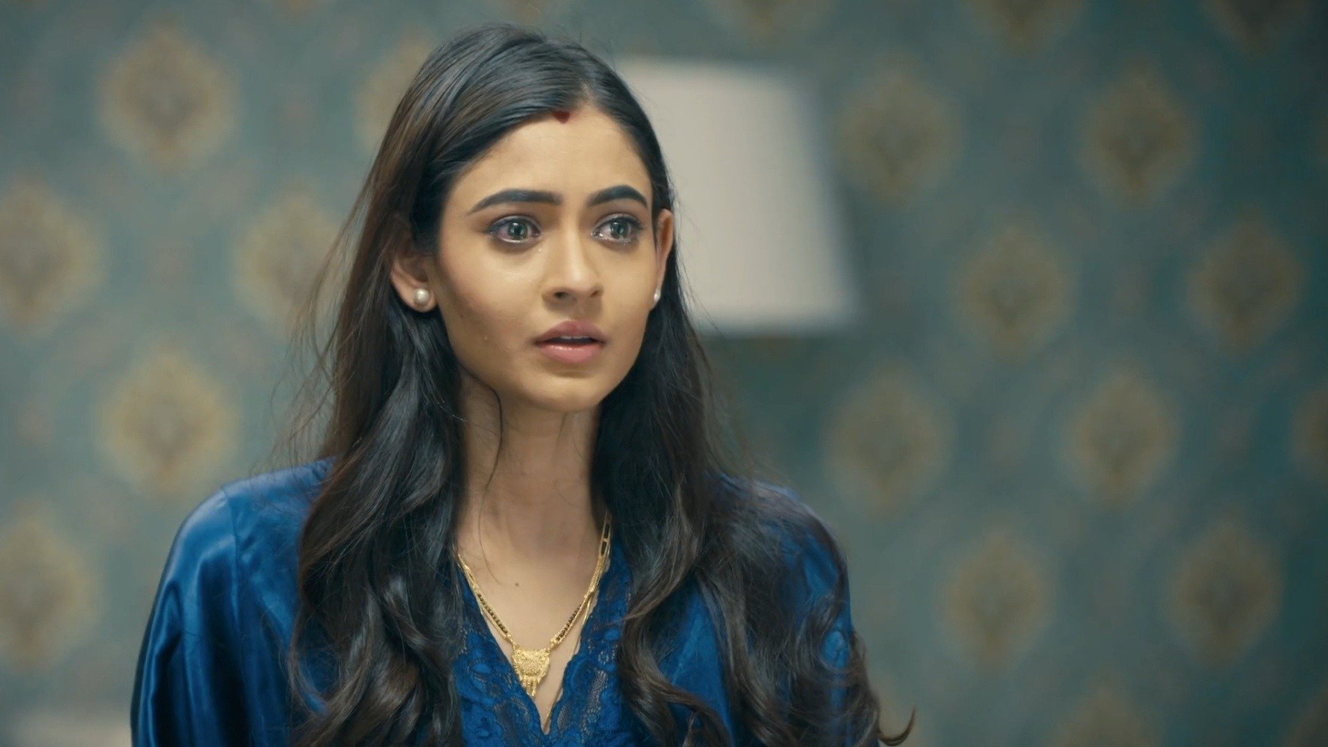 Mehndi Hai Rachne Waali Online