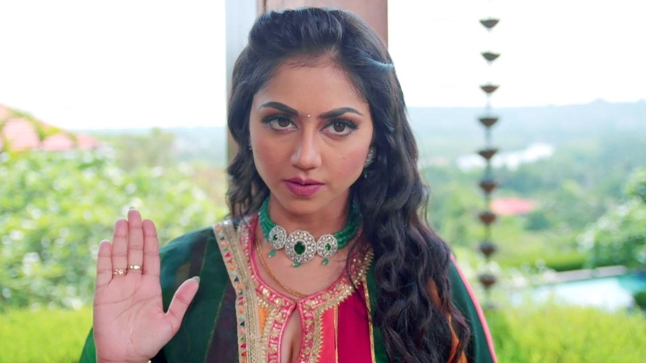 Shaurya Aur Anokhi Ki Kahani Online