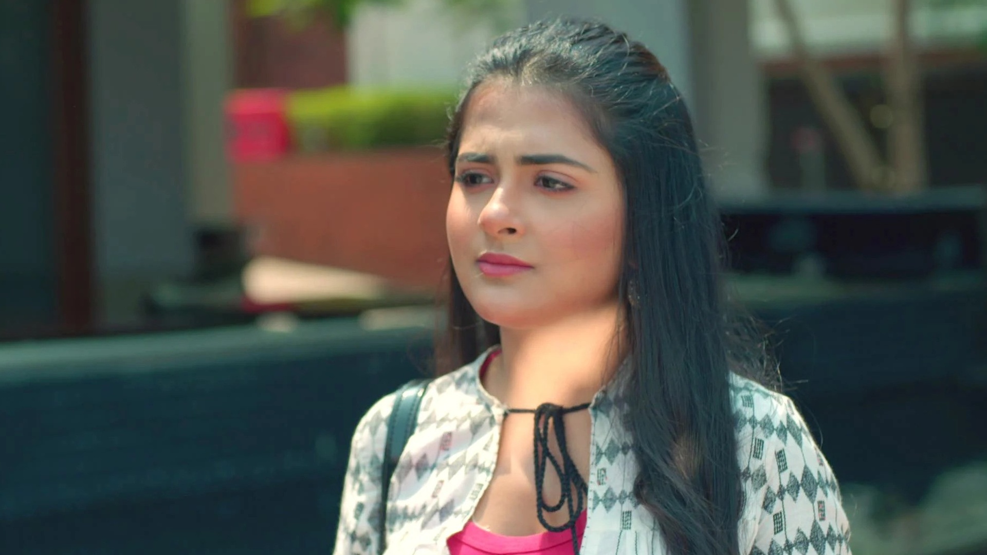Shaurya Aur Anokhi Ki Kahani Online