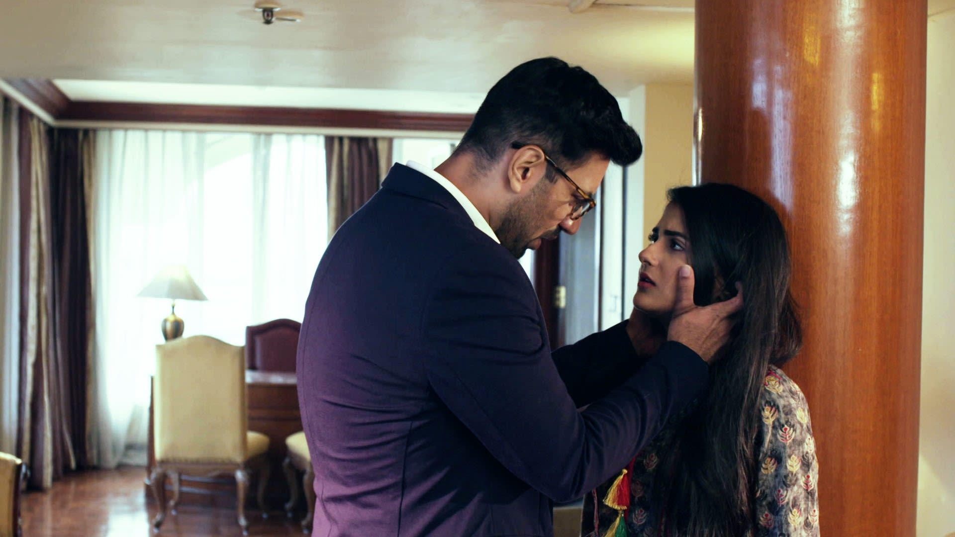 Shaurya Aur Anokhi Ki Kahani Online