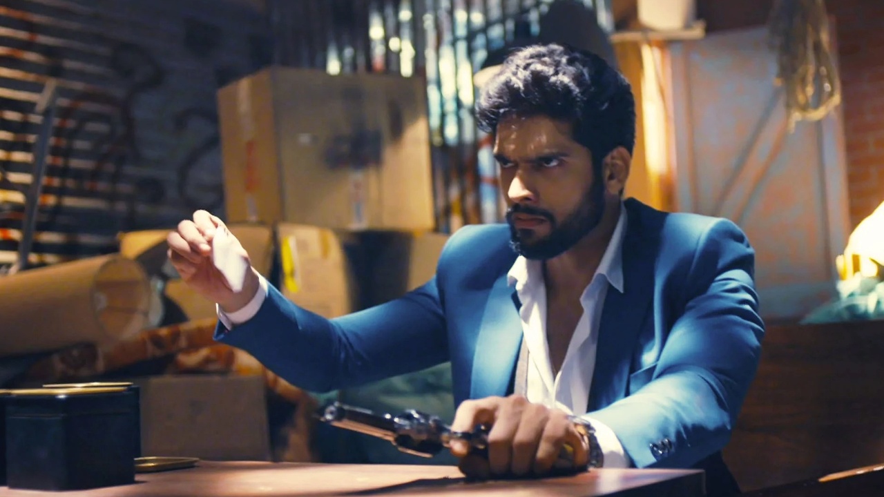 Mehndi Hai Rachne Waali Online