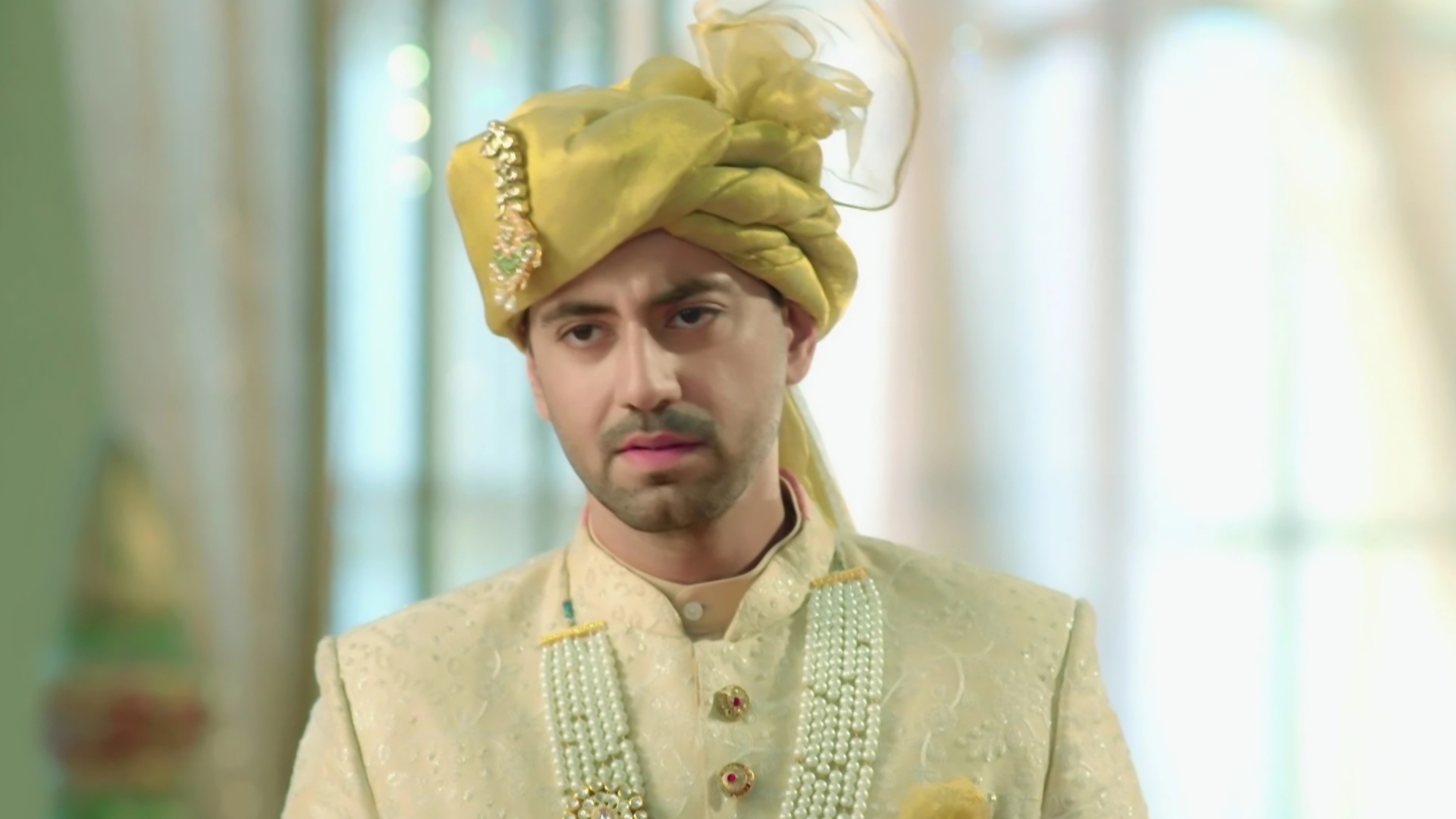 Shaurya Aur Anokhi Ki Kahani Online