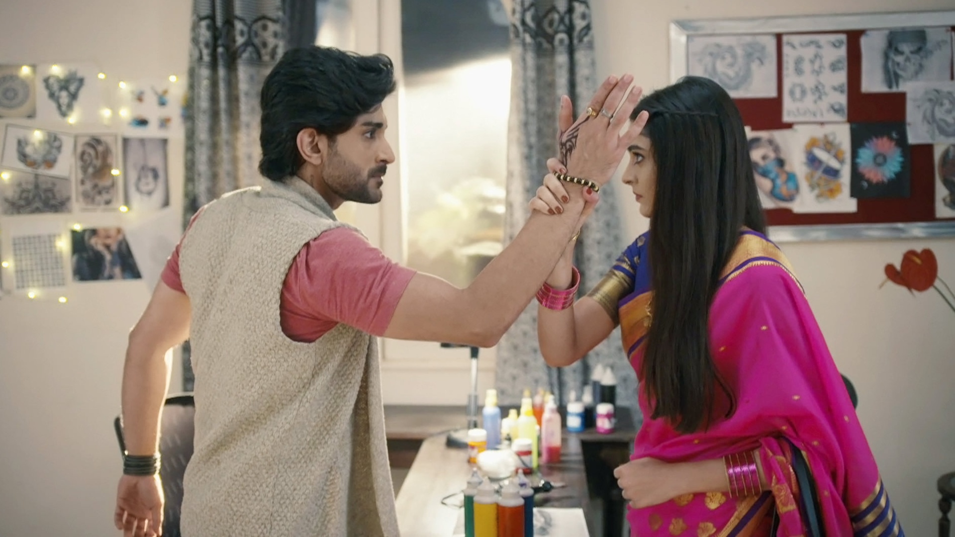 Mehndi Hai Rachne Waali