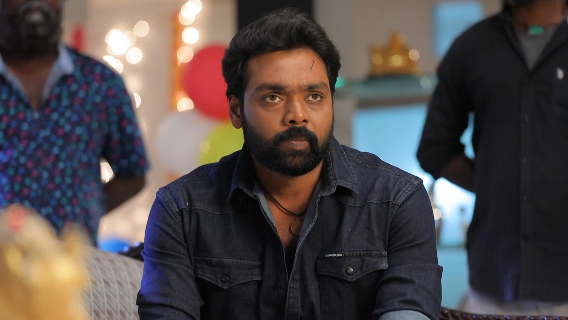 Thendral Vandhu Ennai Thodum Online